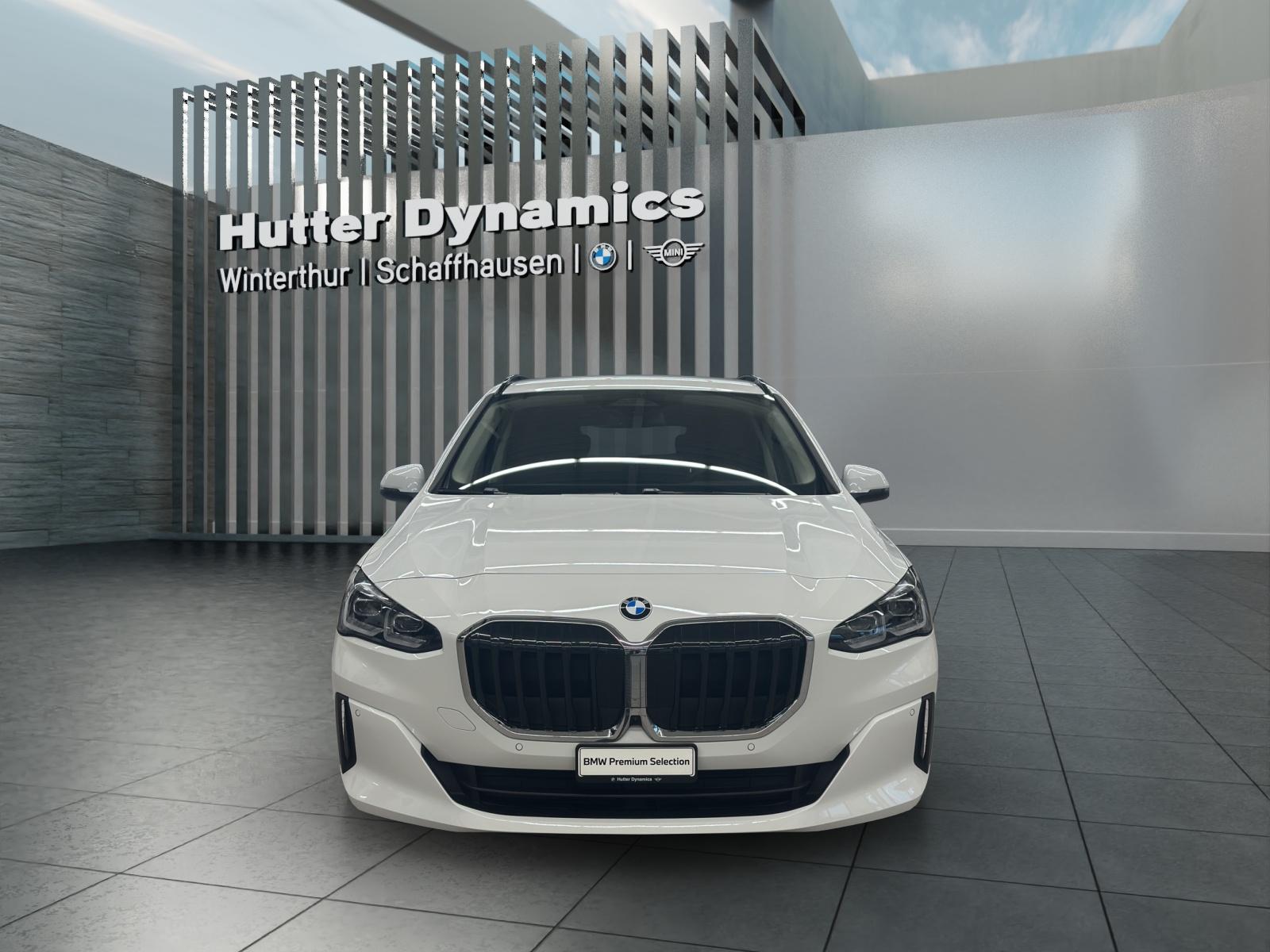 BMW 220i Active Tourer Innovationspaket-image-1