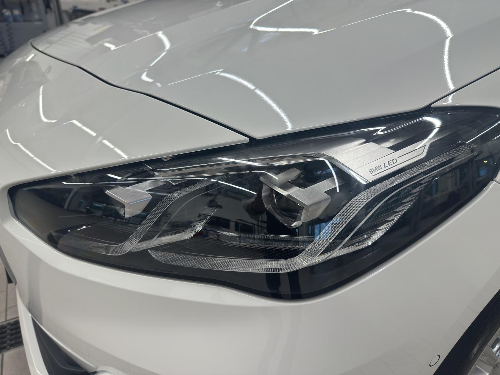 BMW 220i Active Tourer Innovationspaket-image-19