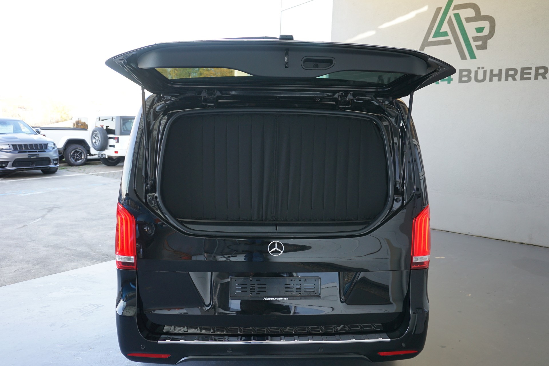 MERCEDES-BENZ V 300 d Exclusive Lang 4matic 239PS Neupreis Fr. 123`500.---image-10