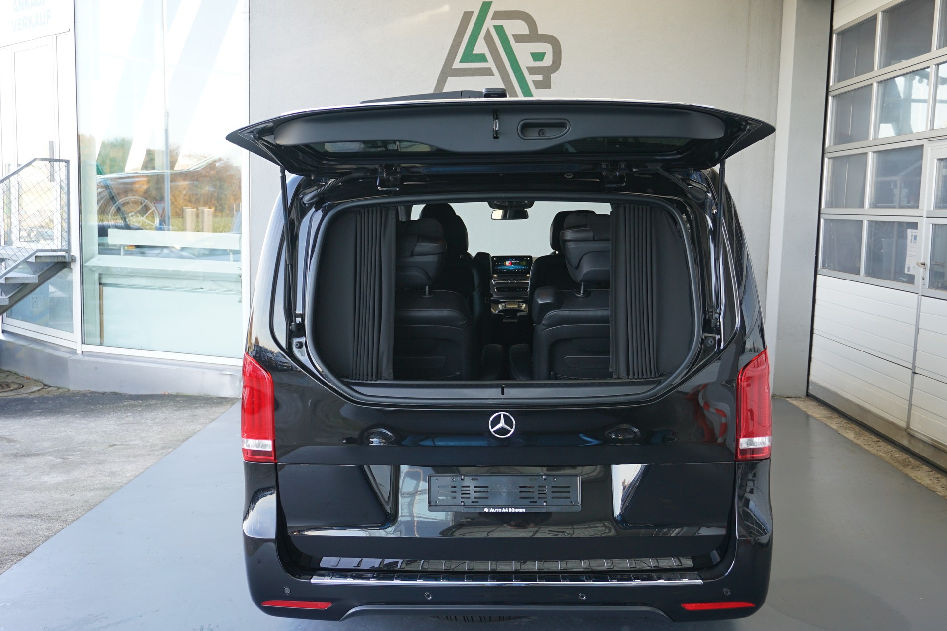 MERCEDES-BENZ V 300 d Exclusive Lang 4matic 239PS Neupreis Fr. 123`500.---image-14