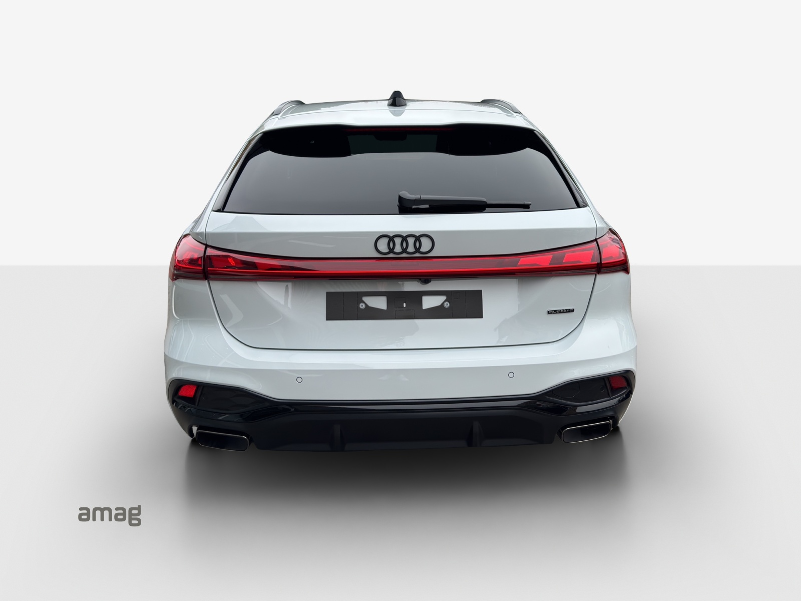 AUDI A5 Avant e-hybrid quattro 270 kW S tronic-image-3