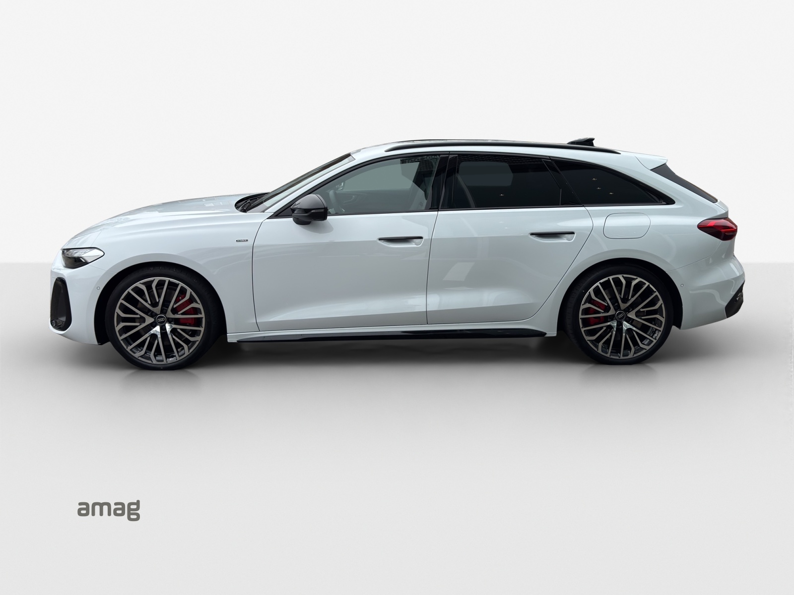 AUDI A5 Avant e-hybrid quattro 270 kW S tronic-image-1