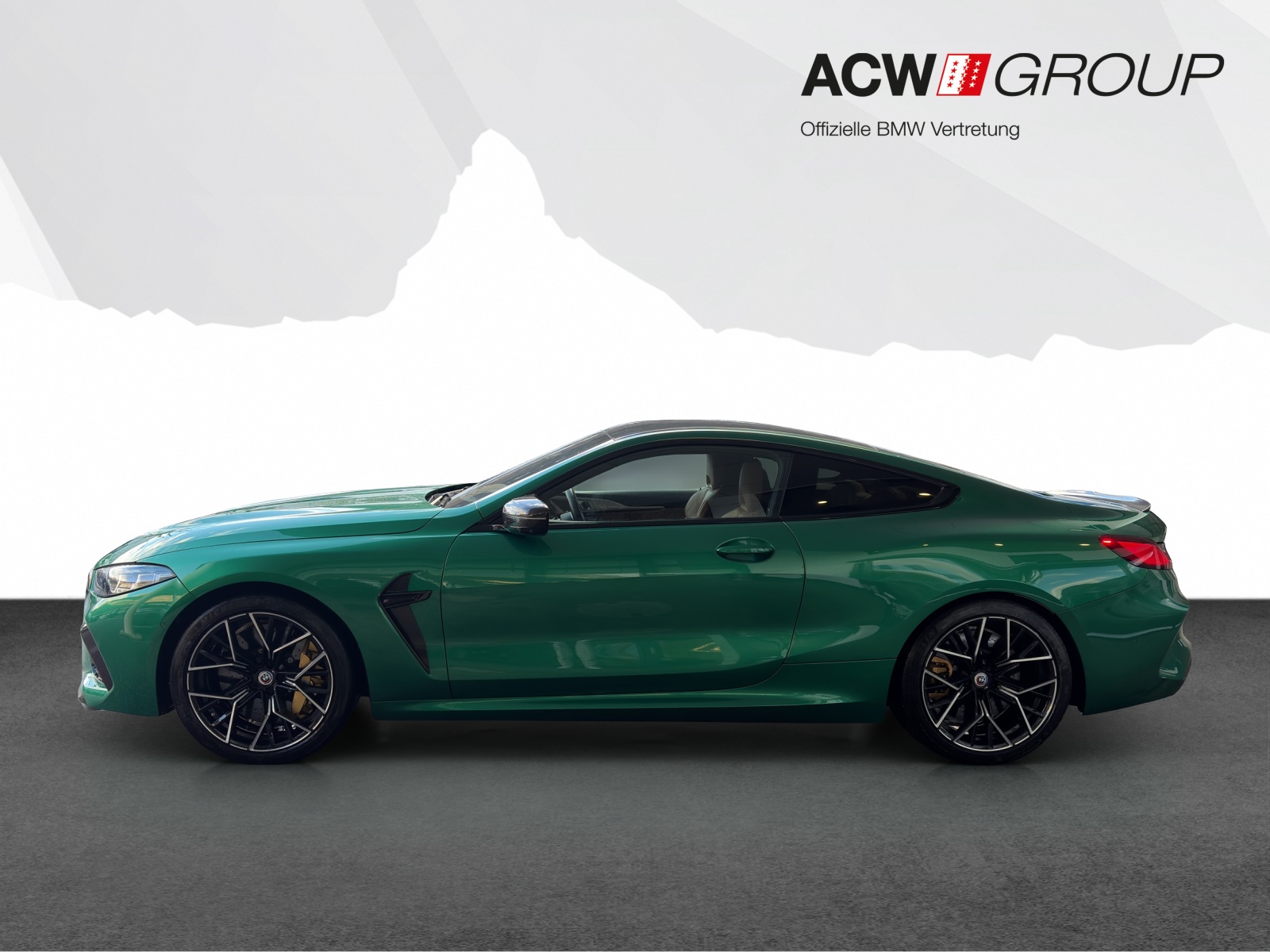 BMW M8 Competition xDrive Coupé-image-1