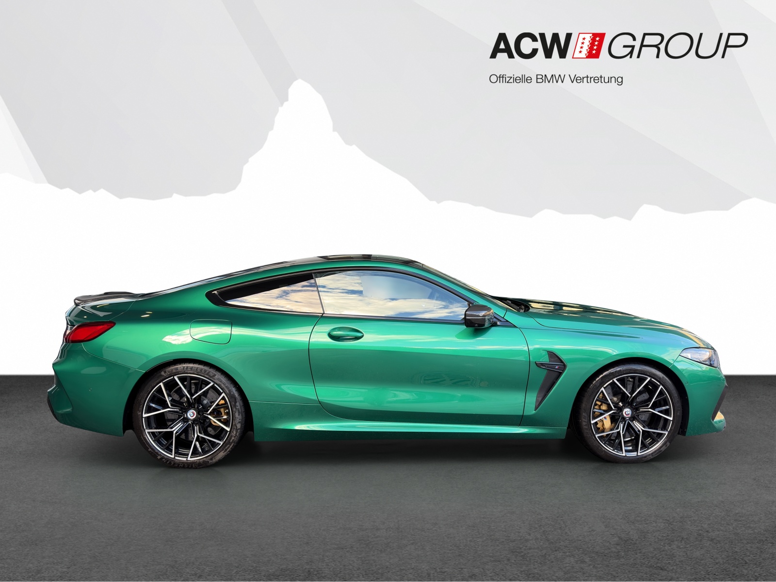 BMW M8 Competition xDrive Coupé-image-5