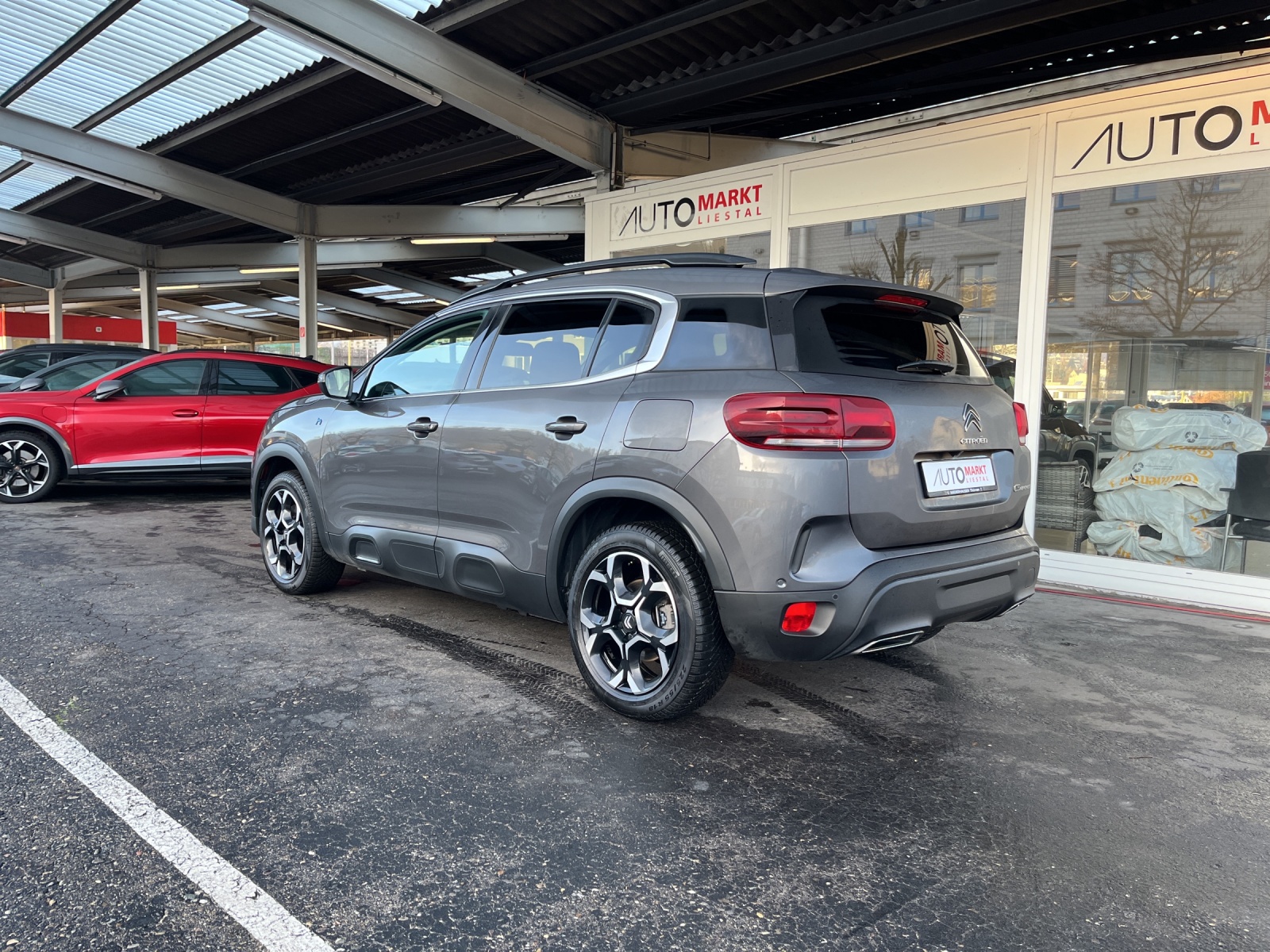 CITROEN C5 Aircross 1.6 PHEV Swiss Edition-image-2