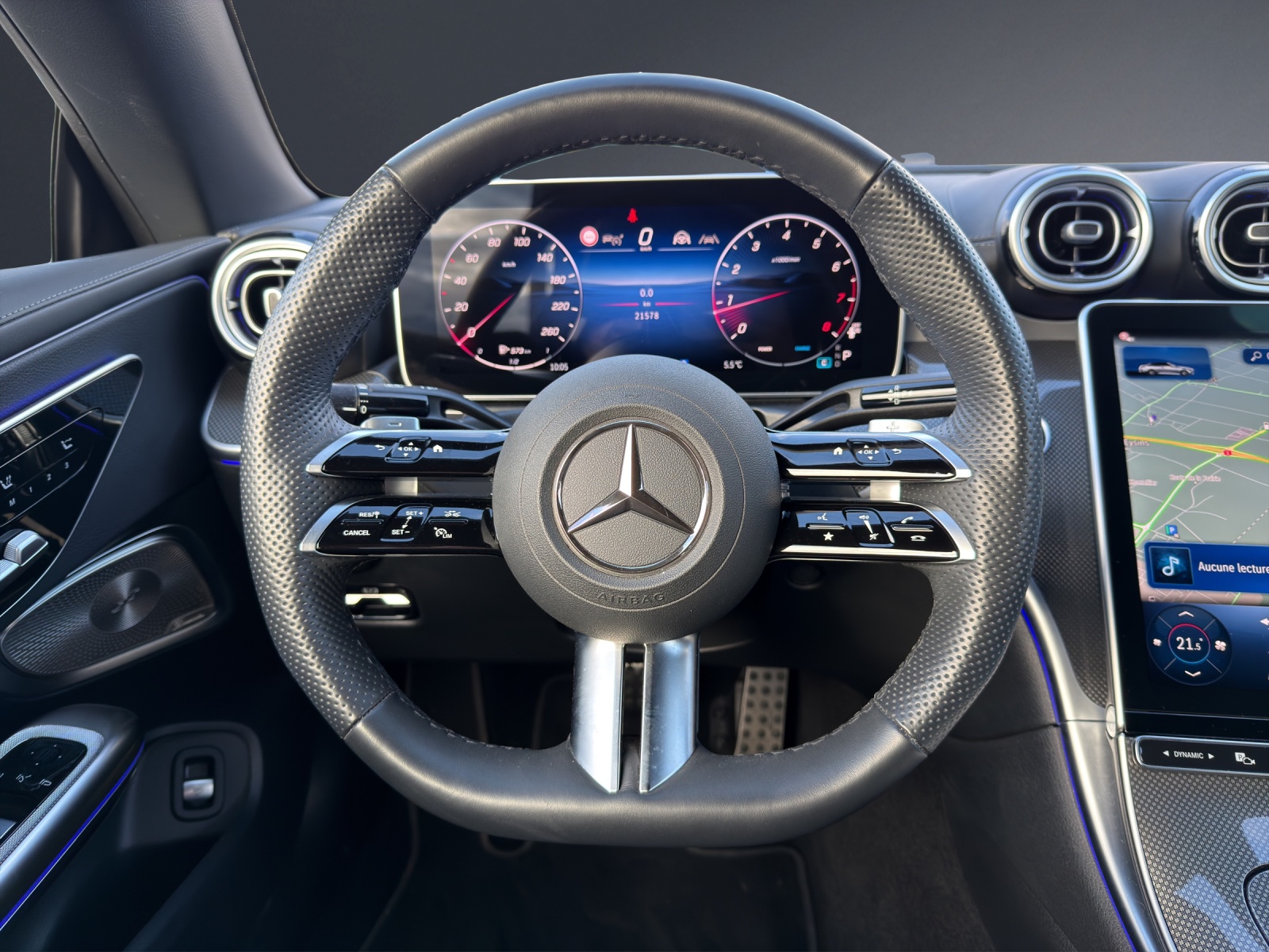 MERCEDES-BENZ CLE 300 Cabrio 4Matic 9G-Tronic-image-14