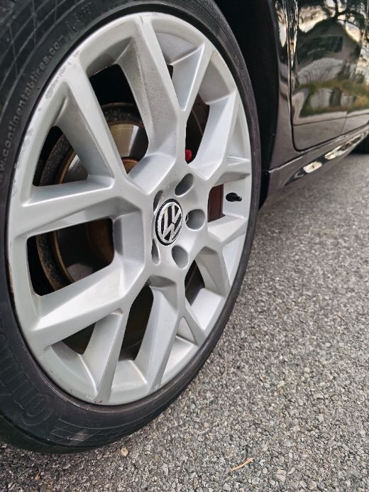 VW Golf 2.0 TSI GTI Edition 35 DSG-image-14