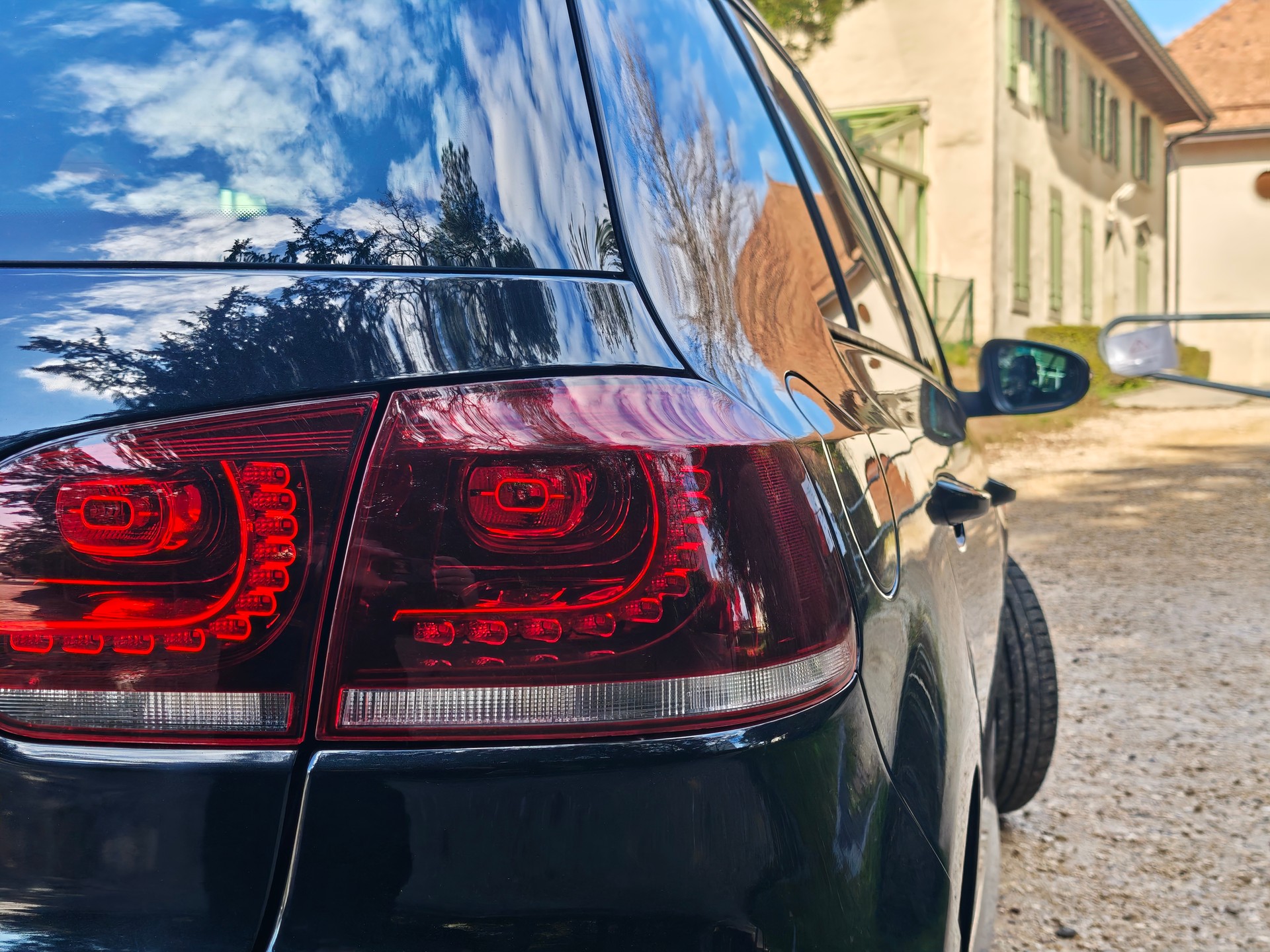VW Golf 2.0 TSI GTI Edition 35 DSG-image-7