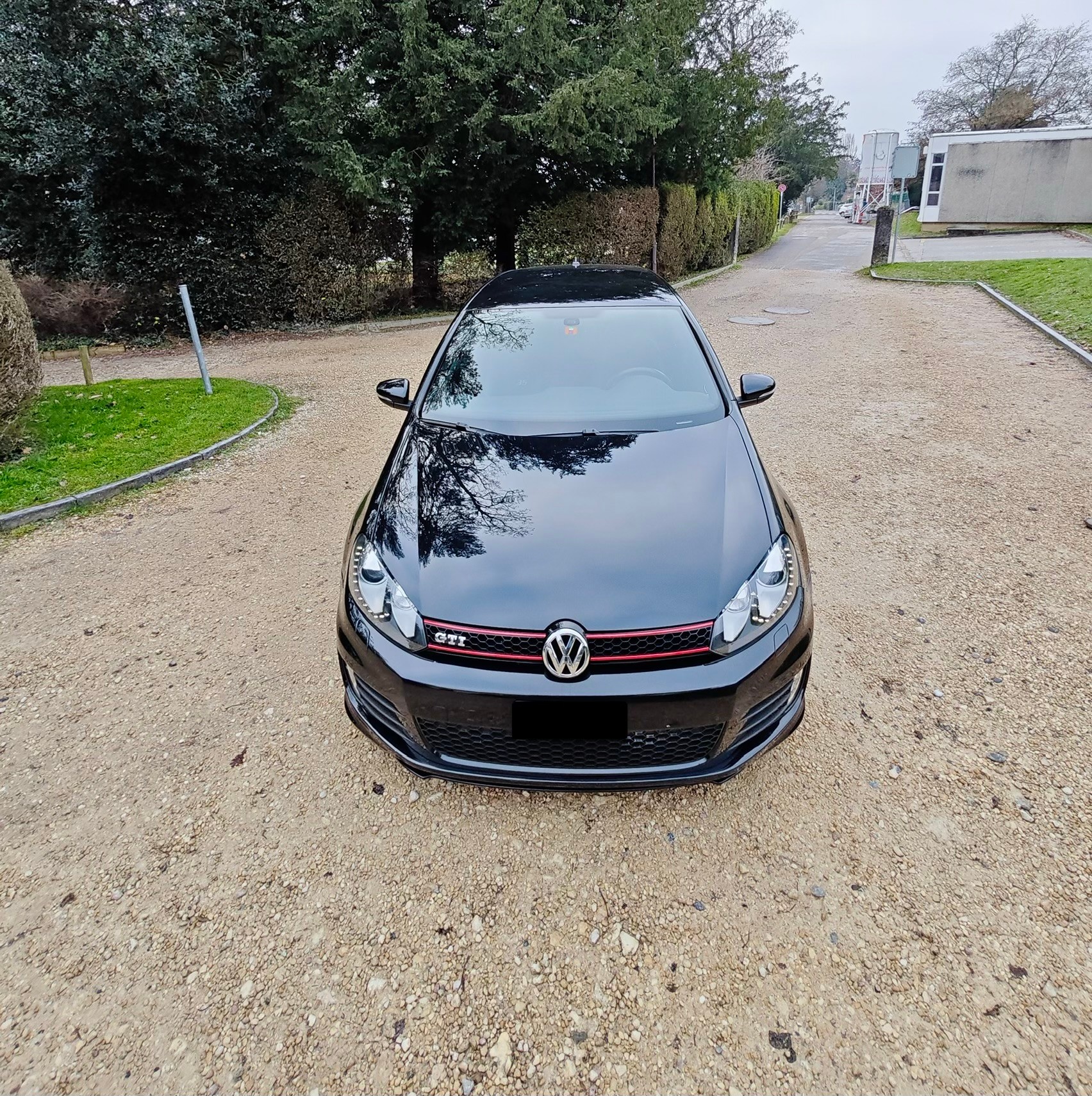VW Golf 2.0 TSI GTI Edition 35 DSG-image-4