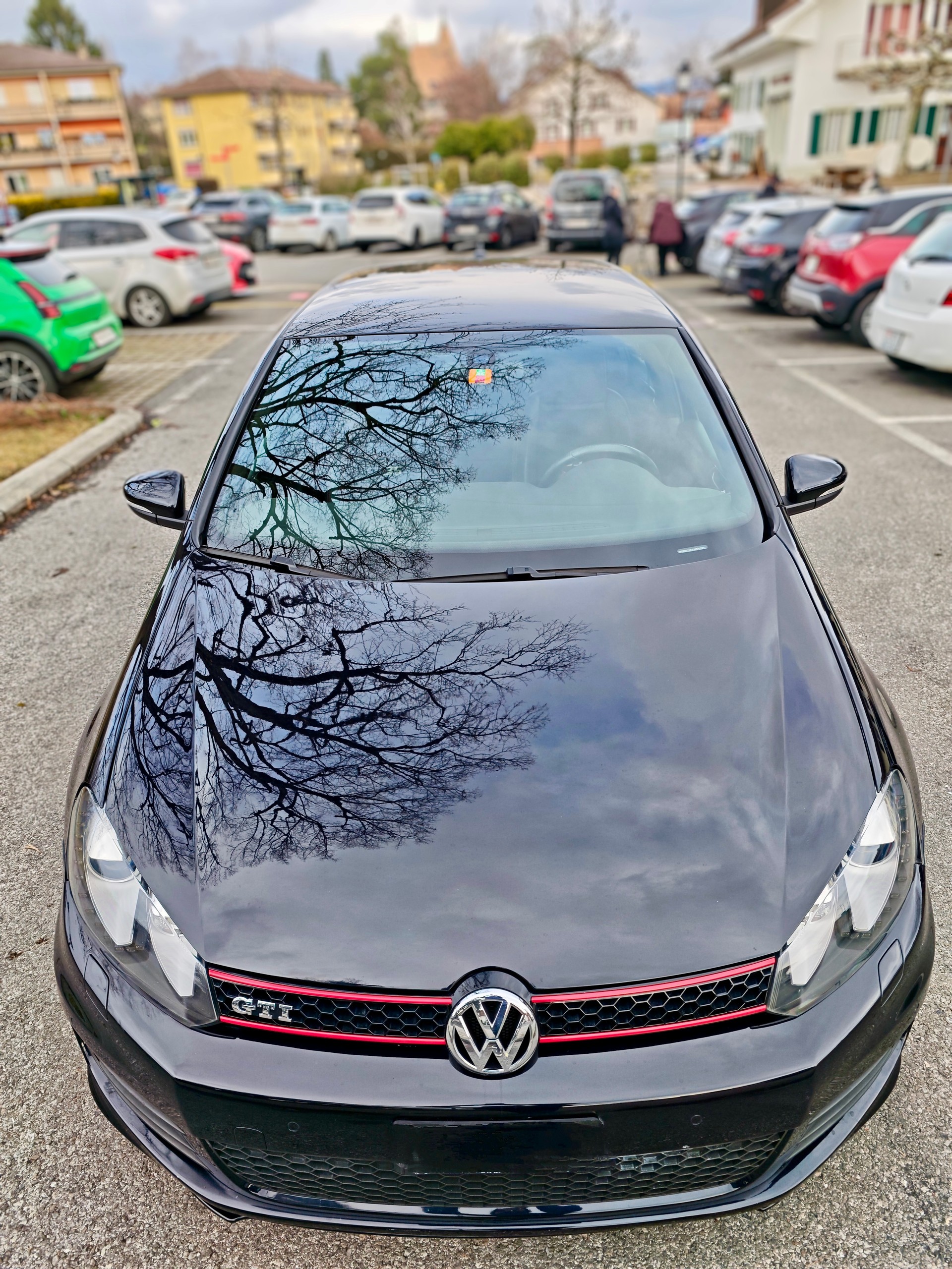 VW Golf 2.0 TSI GTI Edition 35 DSG-image-2