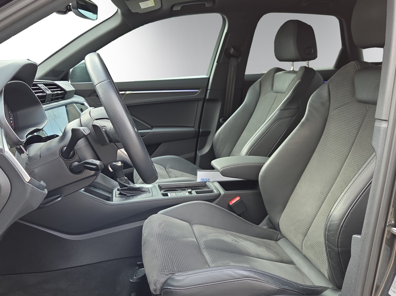 Image AUDI Q3 Q3 35 TFSI S line Attraction S-tronic