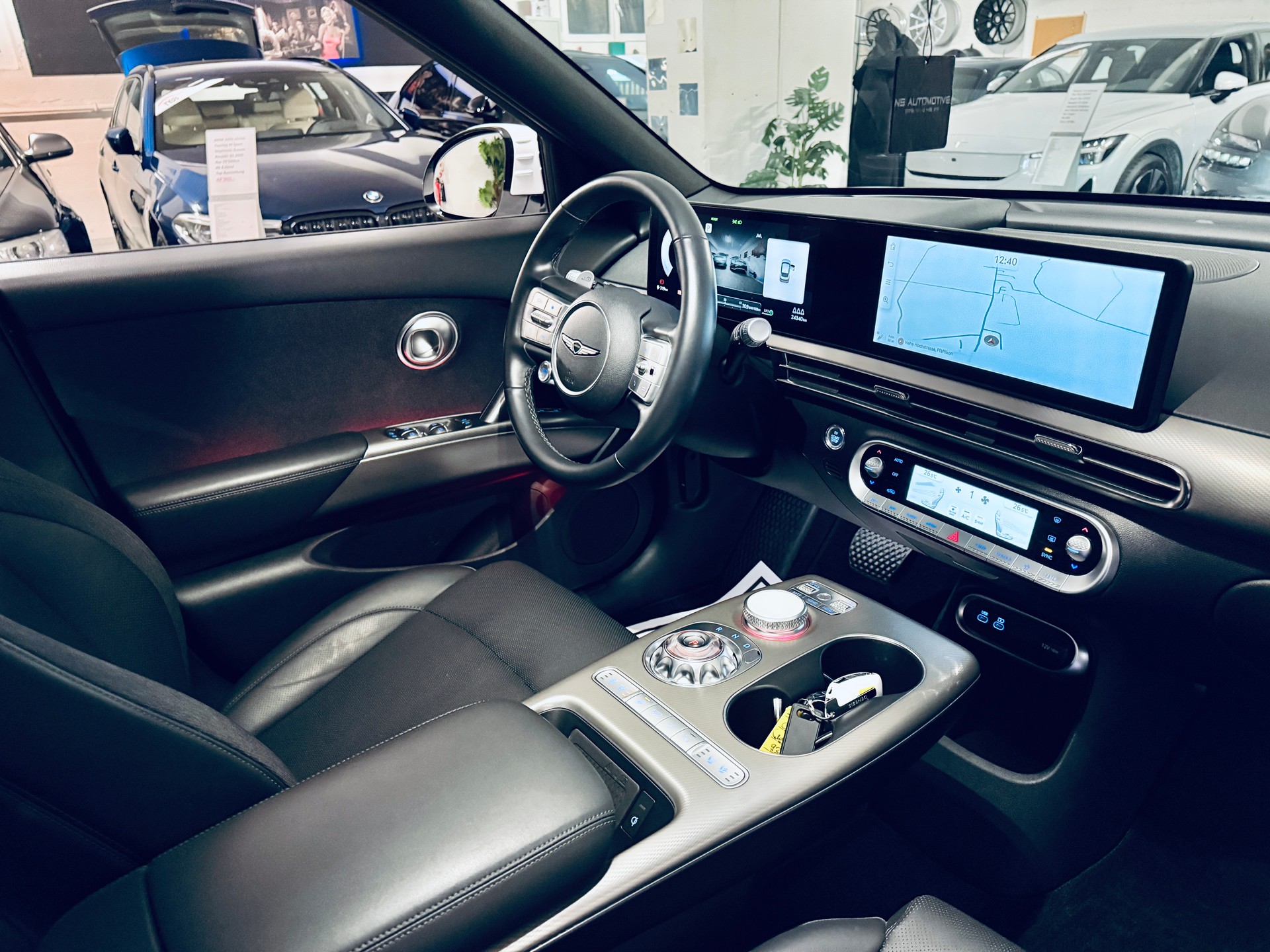 GENESIS GV60 77.4 kWh Premium-image-25