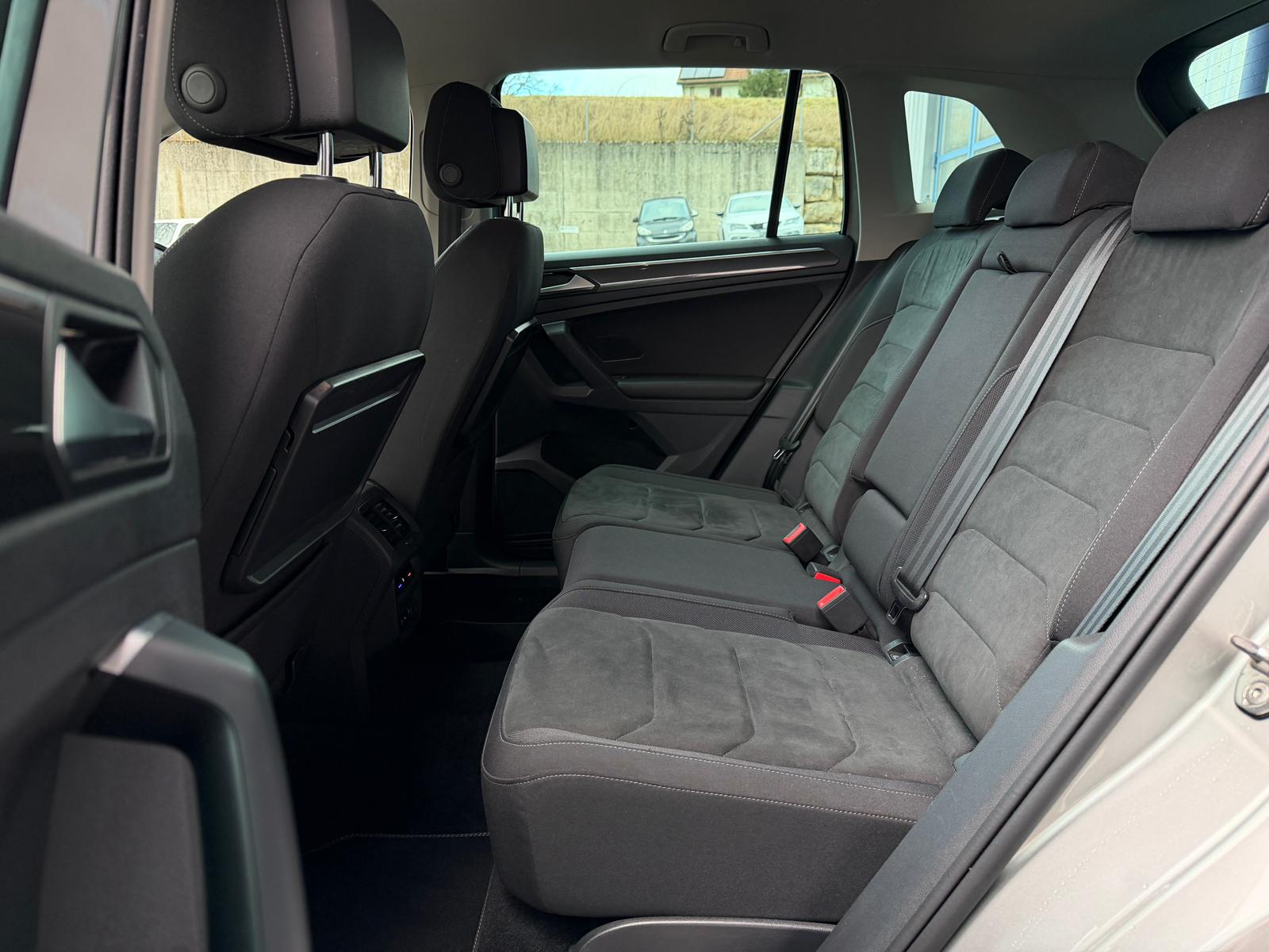 VW Tiguan 2.0 TDI SCR Highline 4Motion DSG-image-11