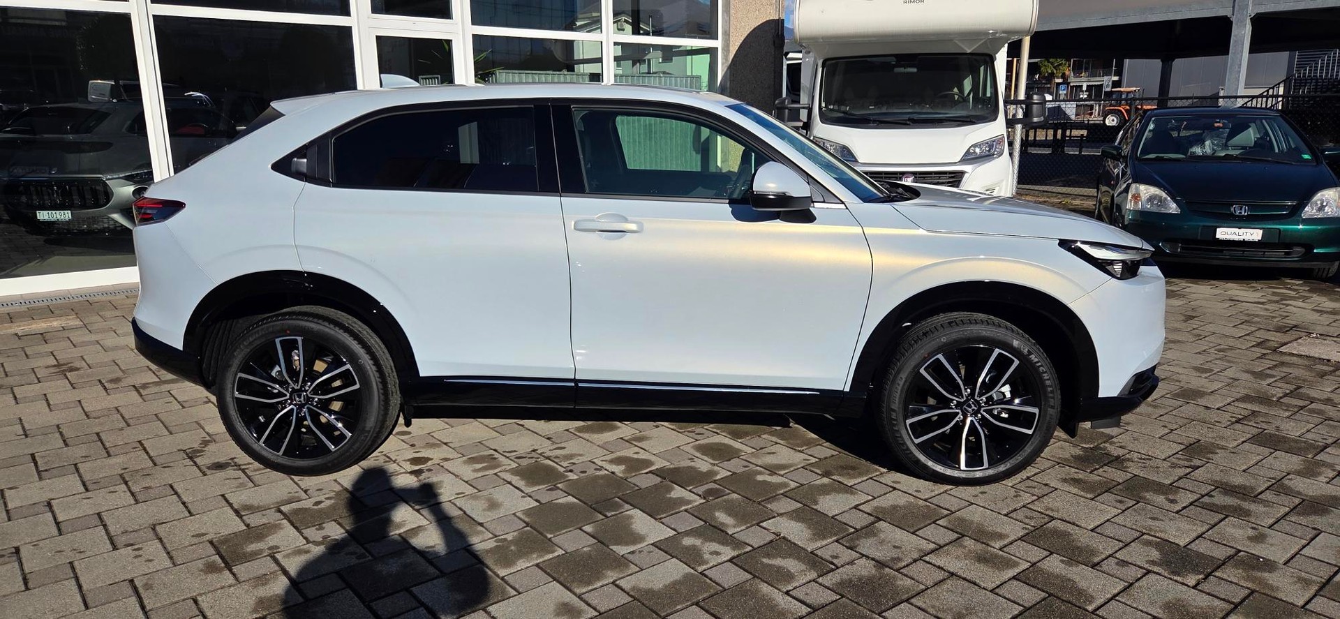 HONDA HR-V 1.5i-MMD Advance CVT-image-4