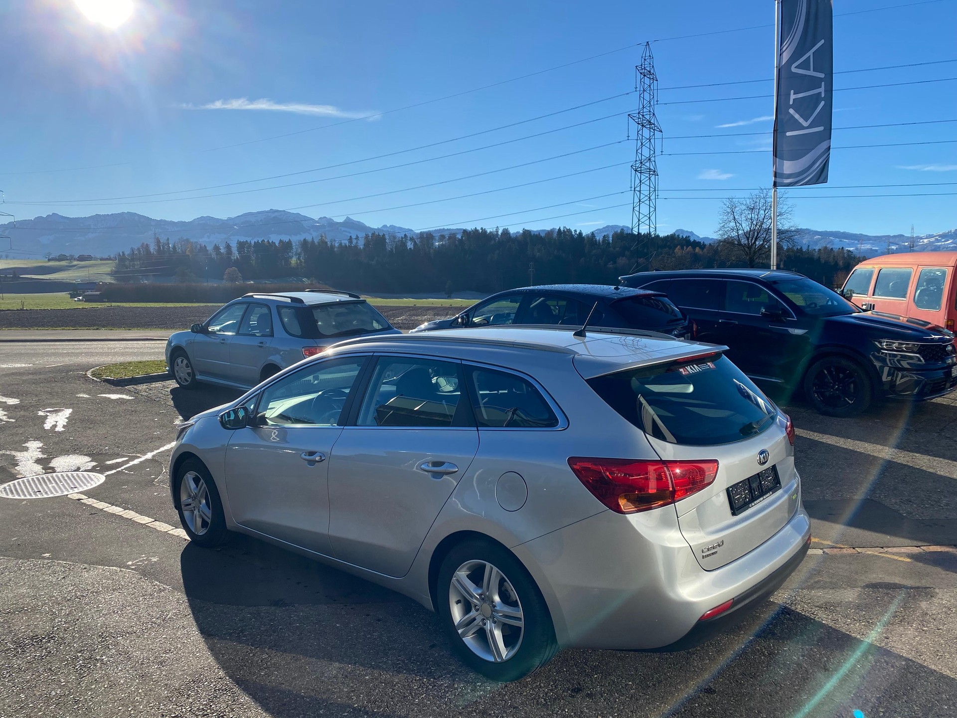 KIA Cee'd Sportswagon 1.6 GDi Trend-image-3