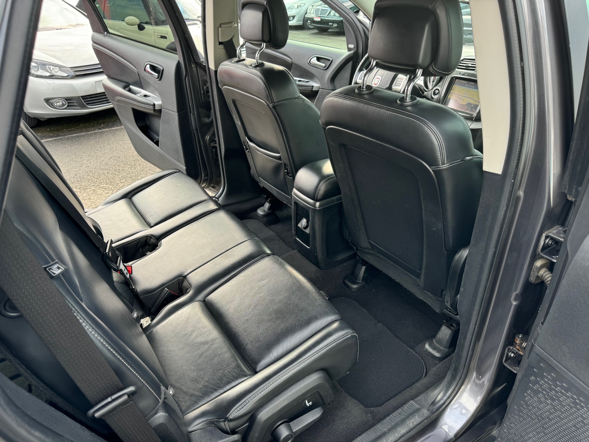 FIAT Freemont 2.0 MJ Black Code AWD Automat-image-11
