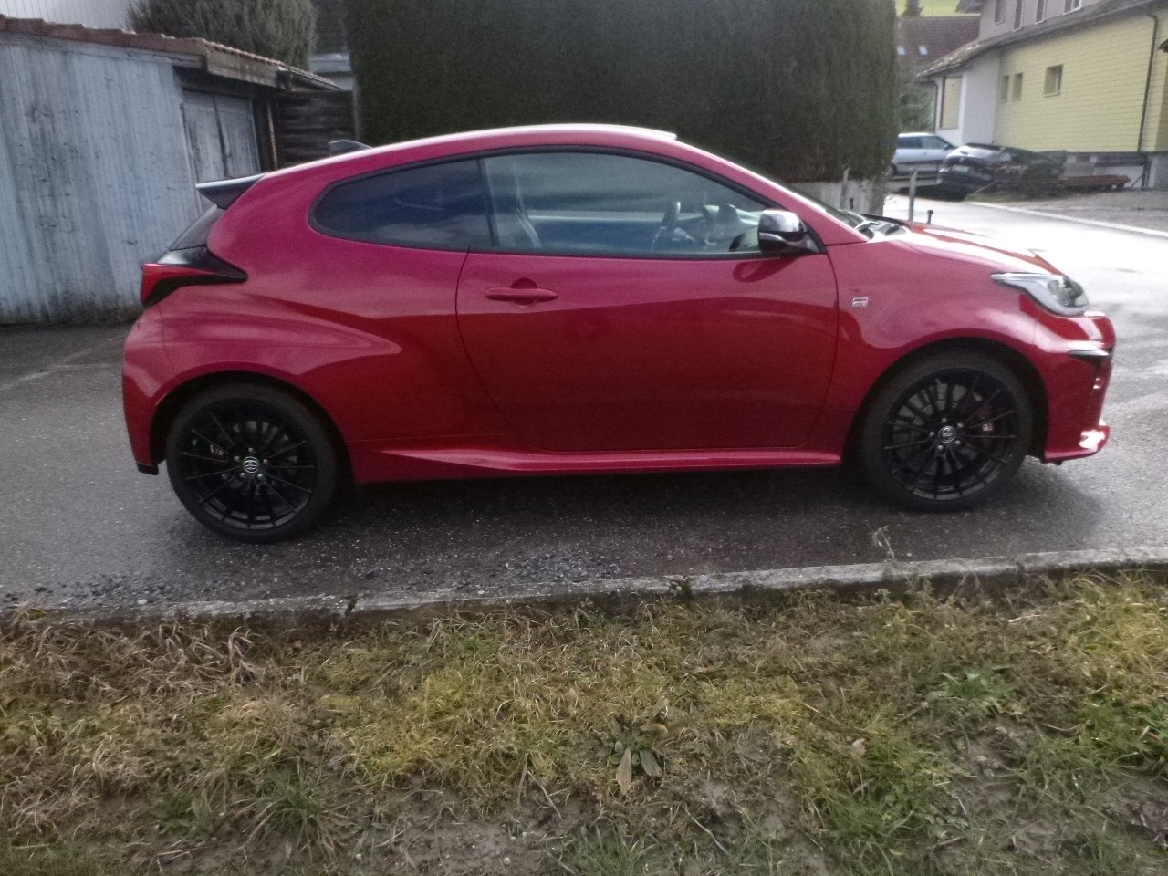 TOYOTA Yaris 1.6 GR Sport-image-7