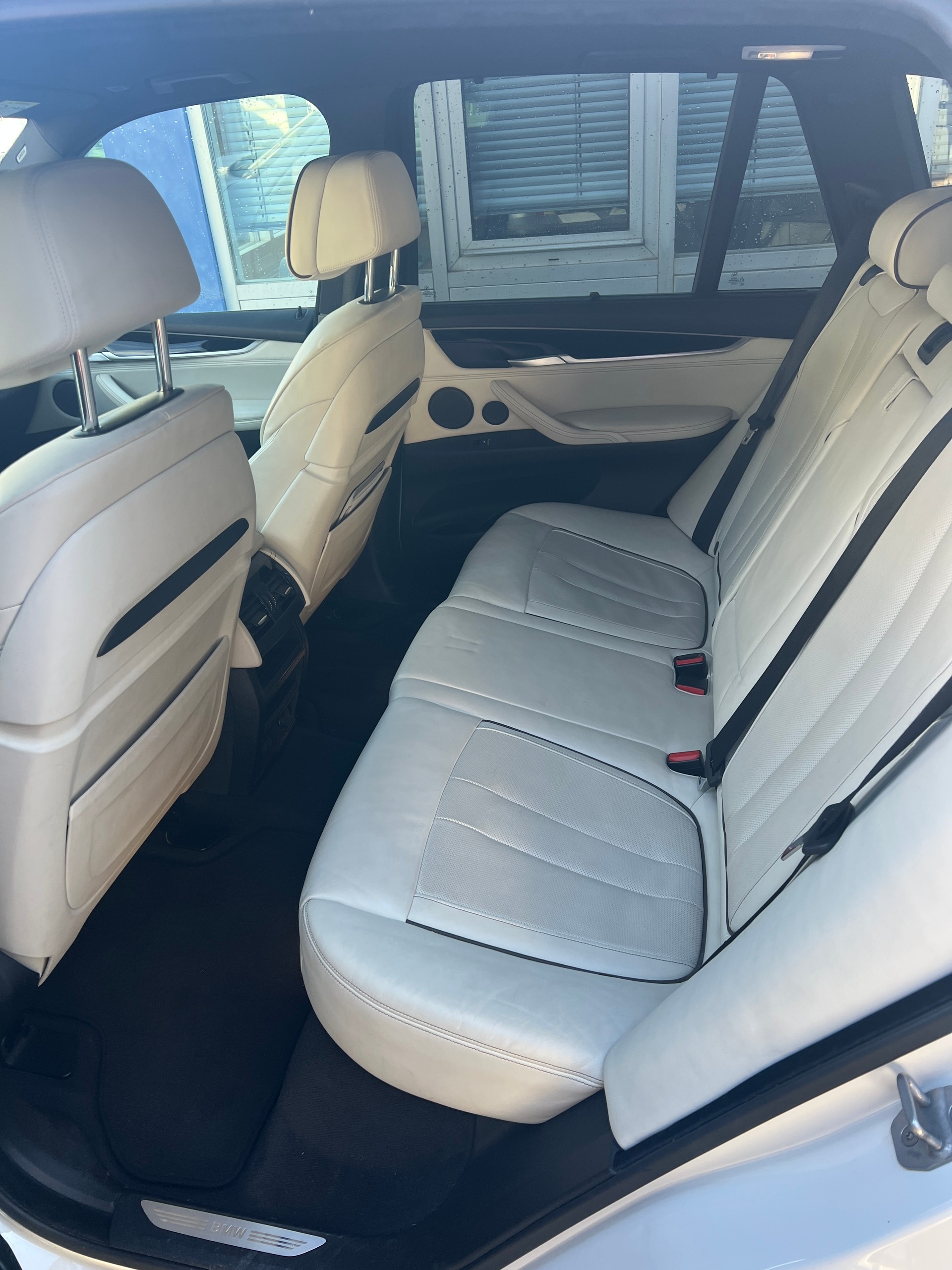 BMW X5 xDrive 40d Steptronic-image-3