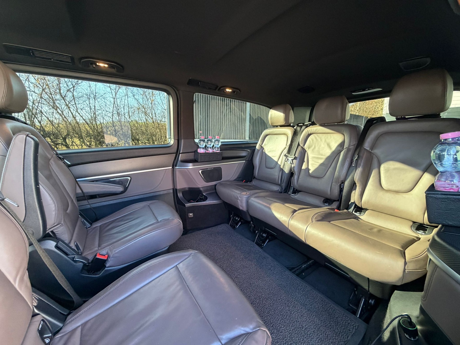 MERCEDES-BENZ V 250 d extralang Avantgarde 4Matic 9G-Tronic-image-9