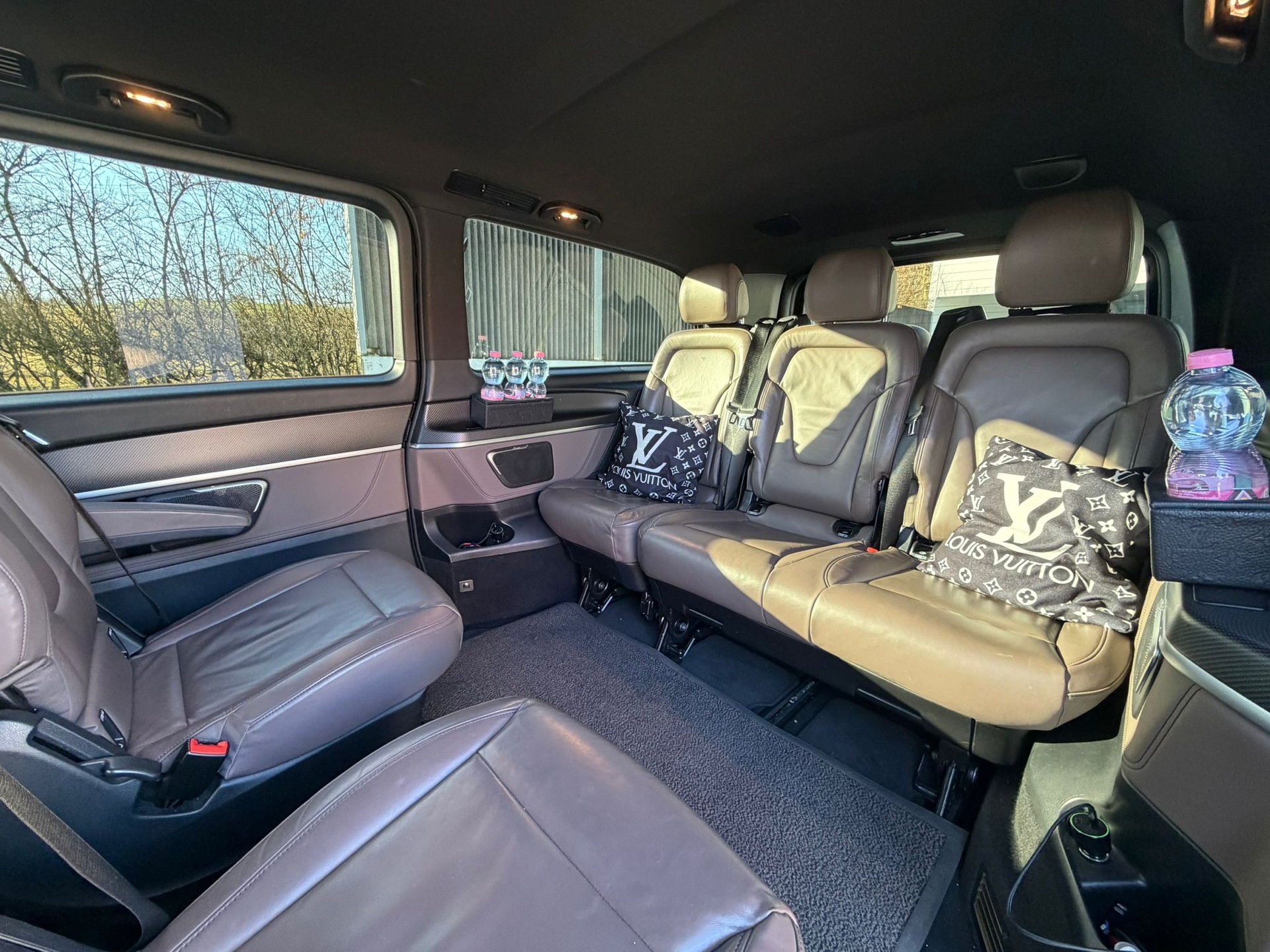MERCEDES-BENZ V 250 d extralang Avantgarde 4Matic 9G-Tronic-image-10