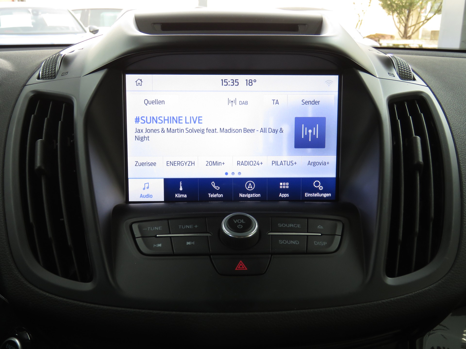 FORD Kuga 2.0 TDCi ST Line High 4WD PowerShift (Automat)-image-19