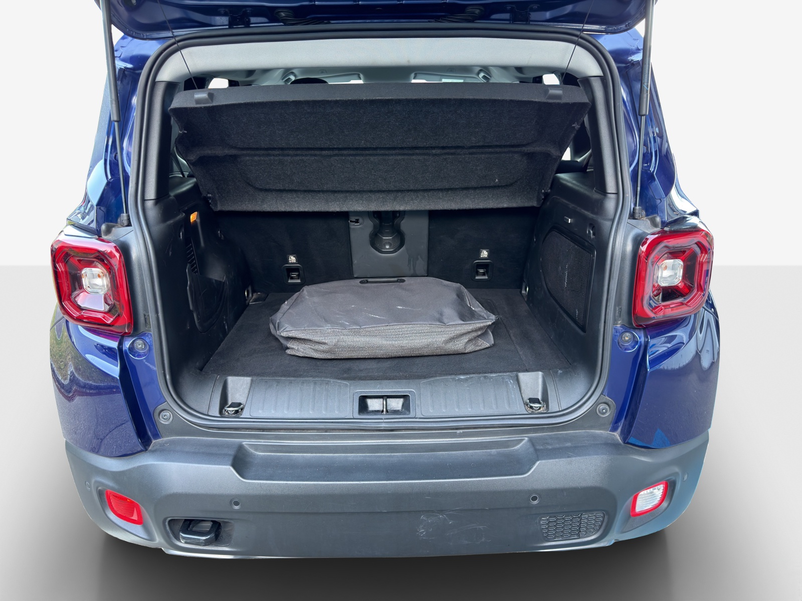 JEEP Renegade 1.3 T PHEV Trailhawk AWD-image-12