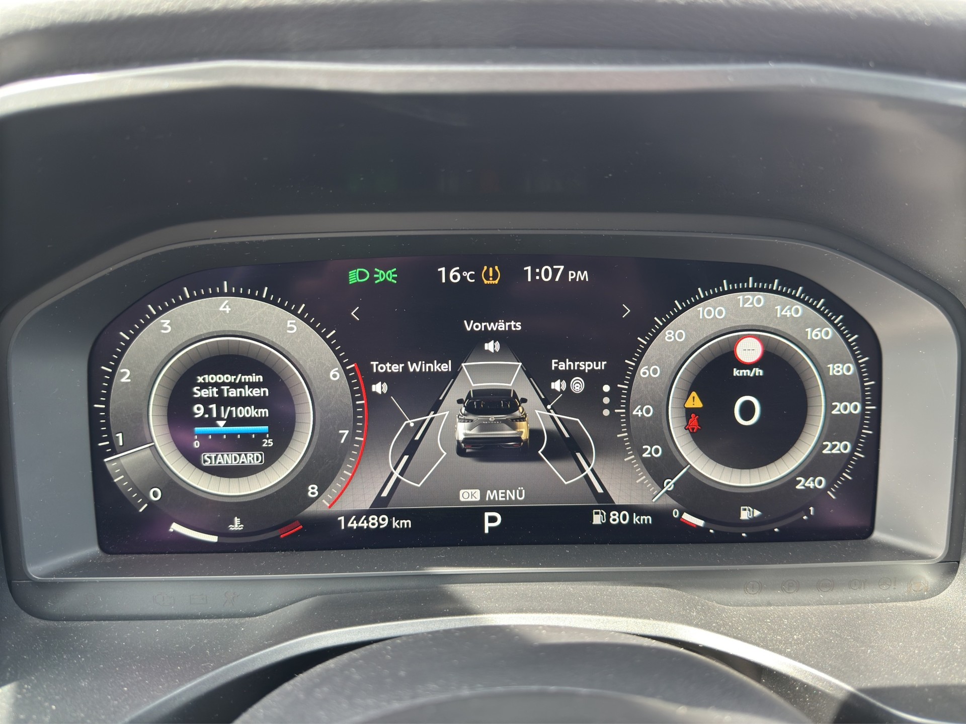NISSAN Qashqai 1.3 DIG-T MHEV Tekna+ Xtronic-image-12