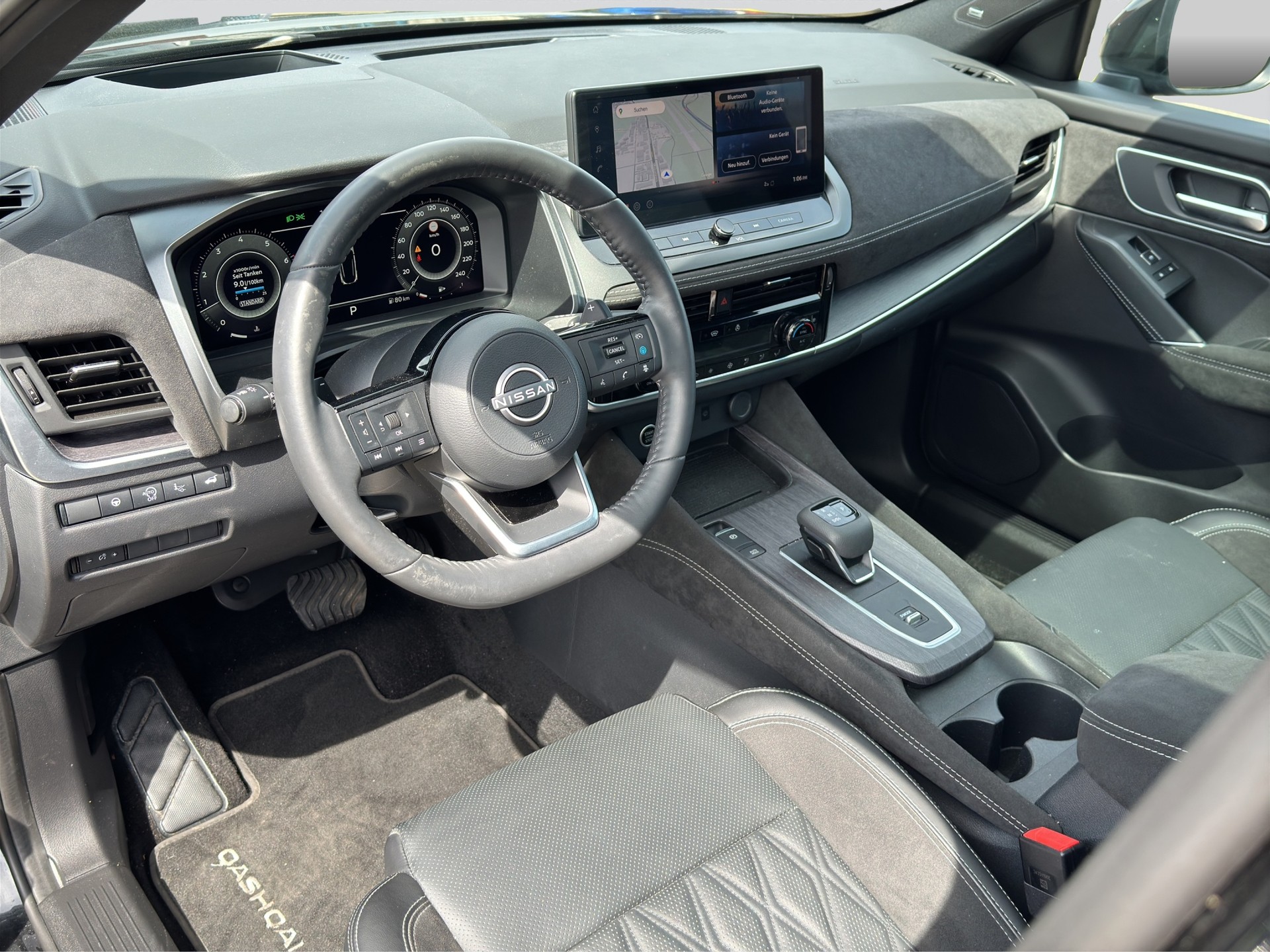 NISSAN Qashqai 1.3 DIG-T MHEV Tekna+ Xtronic-image-6