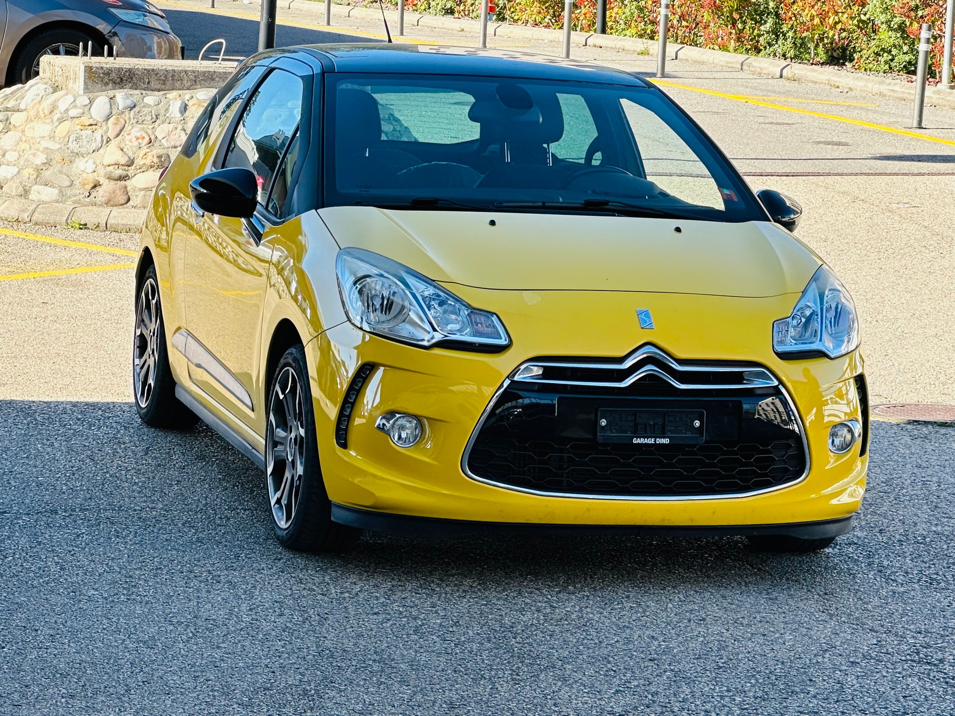 DS AUTOMOBILES DS3 1.6 THP Black & Silver-image-3