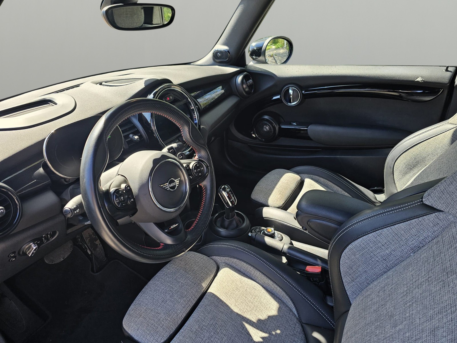 MINI Cooper S Cabriolet DKG-image-13