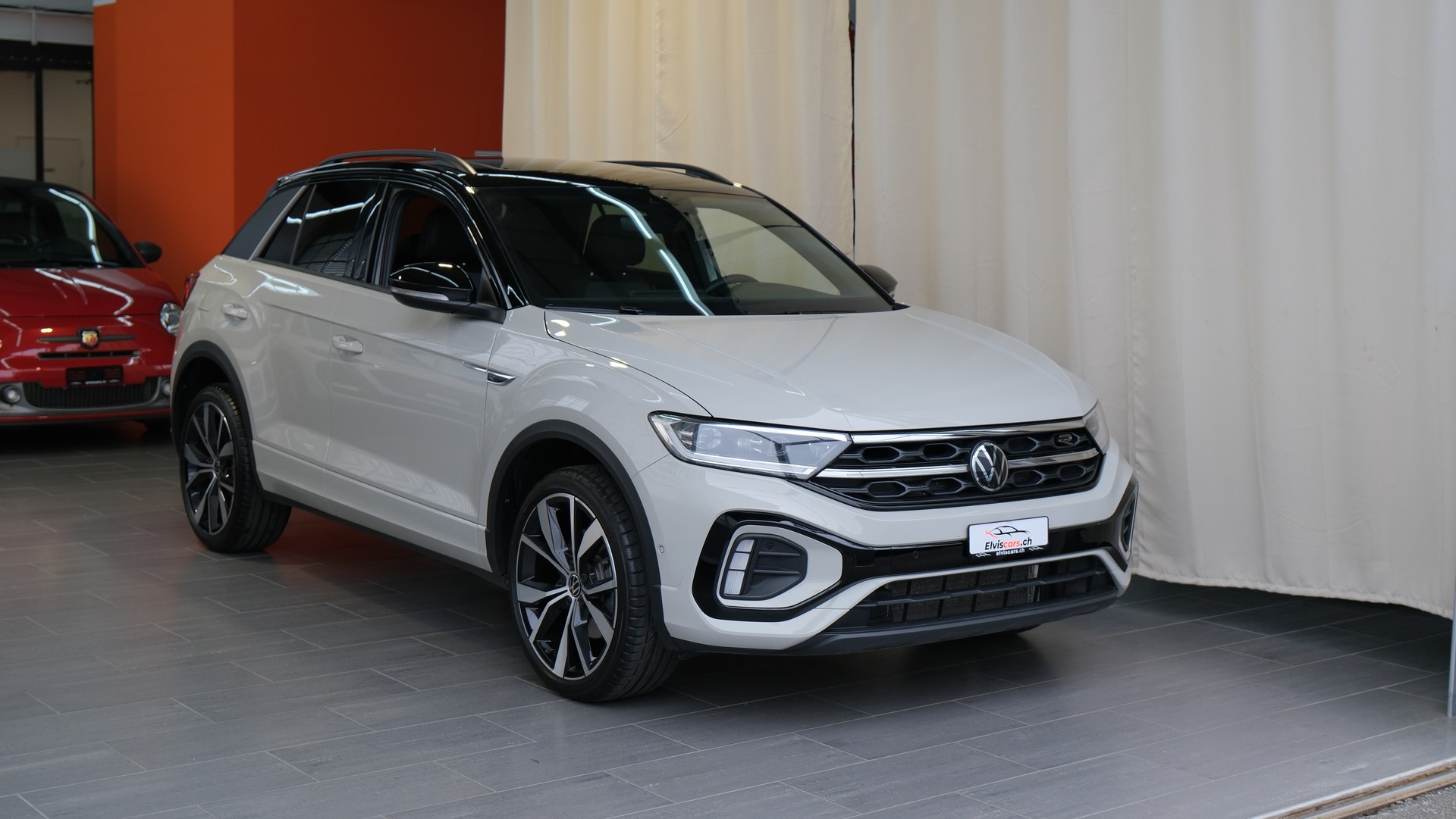 VW T-Roc 1.5 TSI EVO R-Line Black Style DSG-image-1