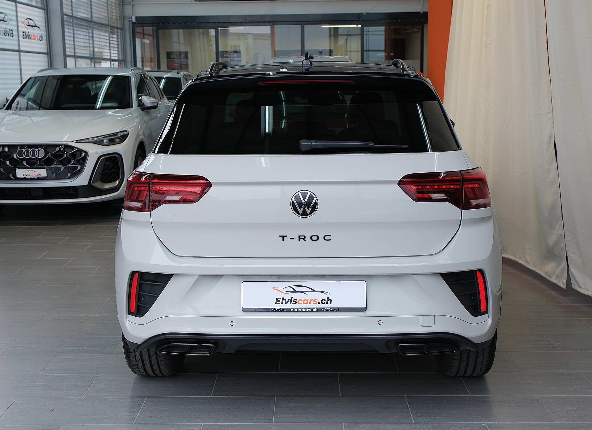 VW T-Roc 1.5 TSI EVO R-Line Black Style DSG-image-12