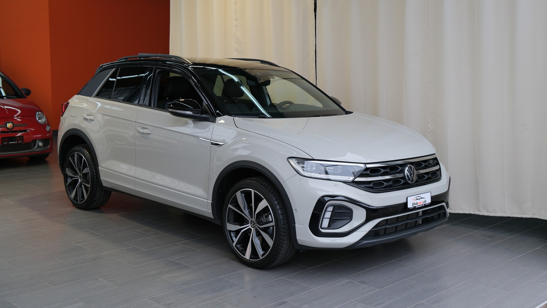 VW T-Roc 1.5 TSI EVO R-Line Black Style DSG-image-28