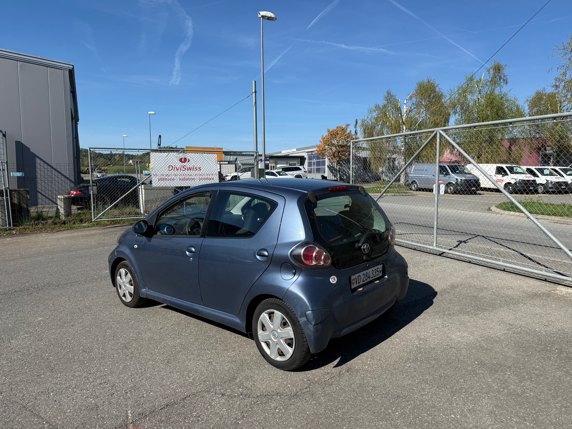 TOYOTA Aygo 1.0 Linea Terra-image-10