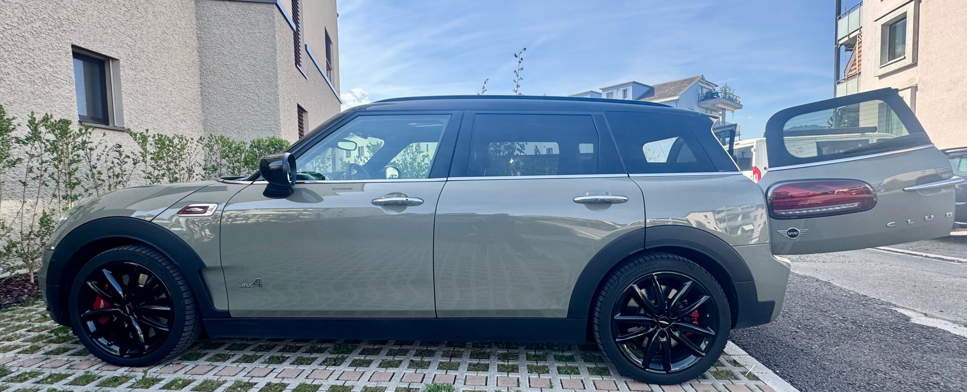 MINI Clubman Cooper John Cooper Works ALL4 Steptronic-image-2