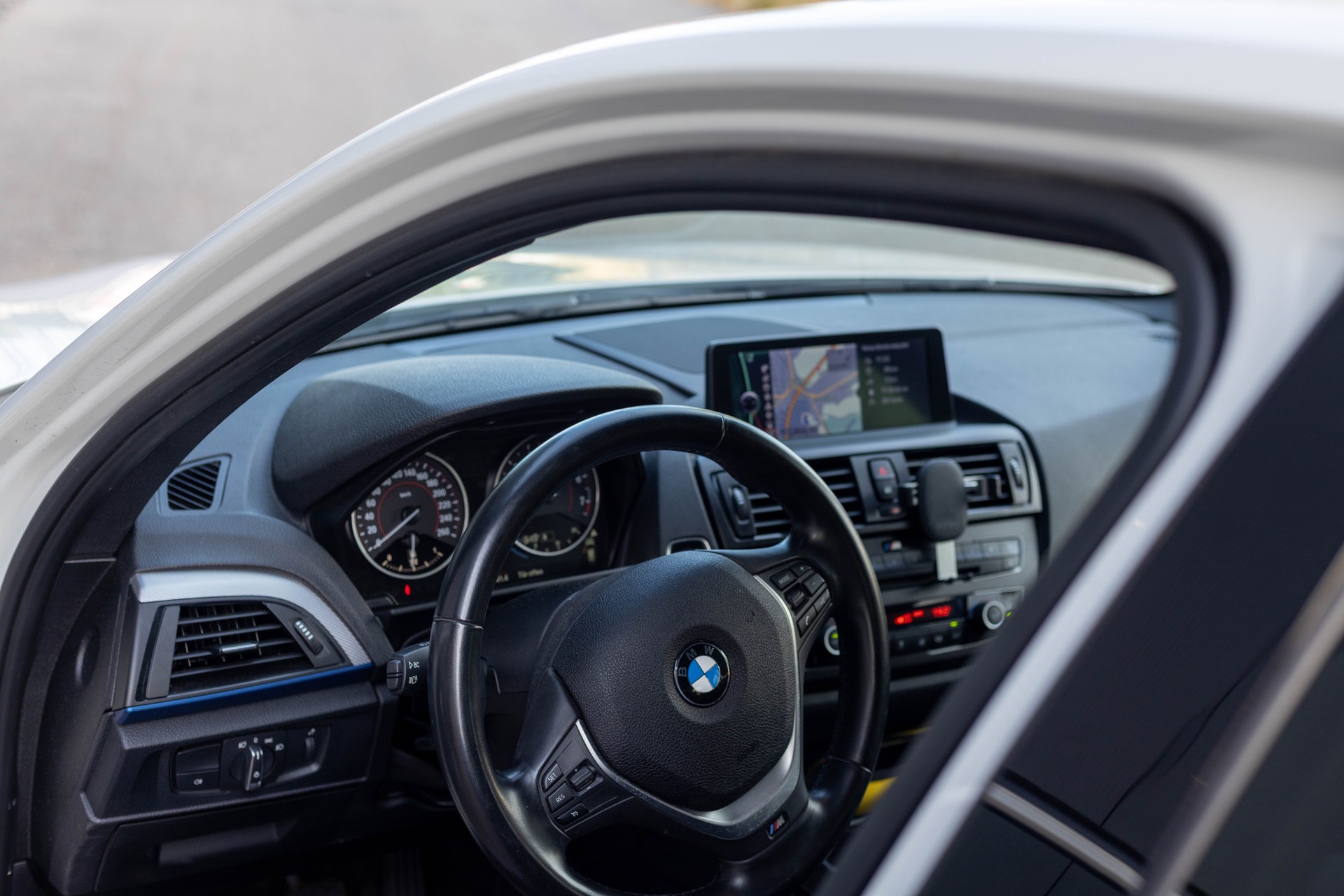 BMW M135i-image-4