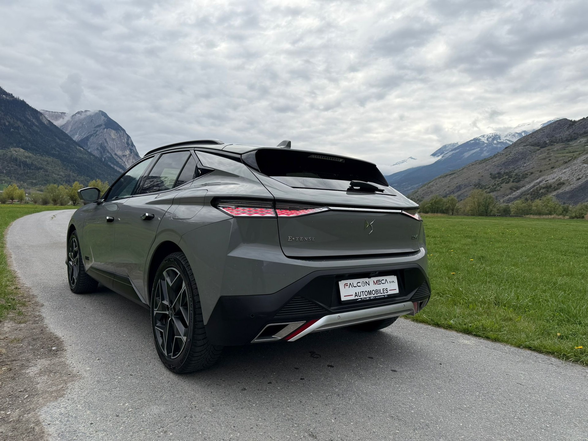DS AUTOMOBILES DS 4 1.6 HYBRID4-image-9