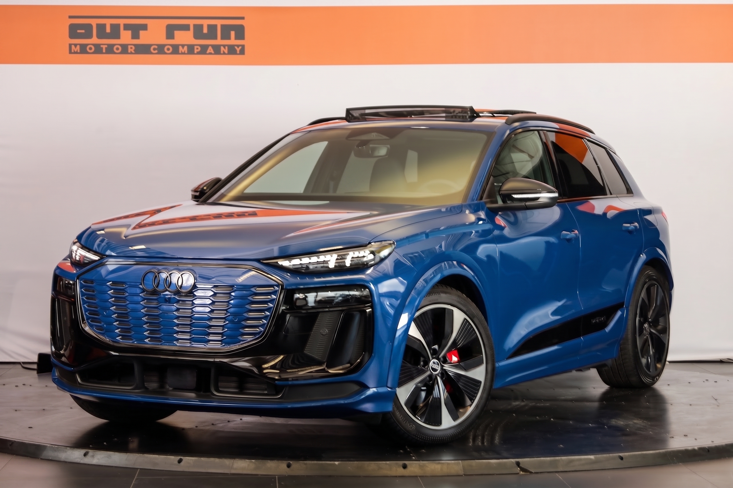 Audi SQ6 e-tron Edition 1