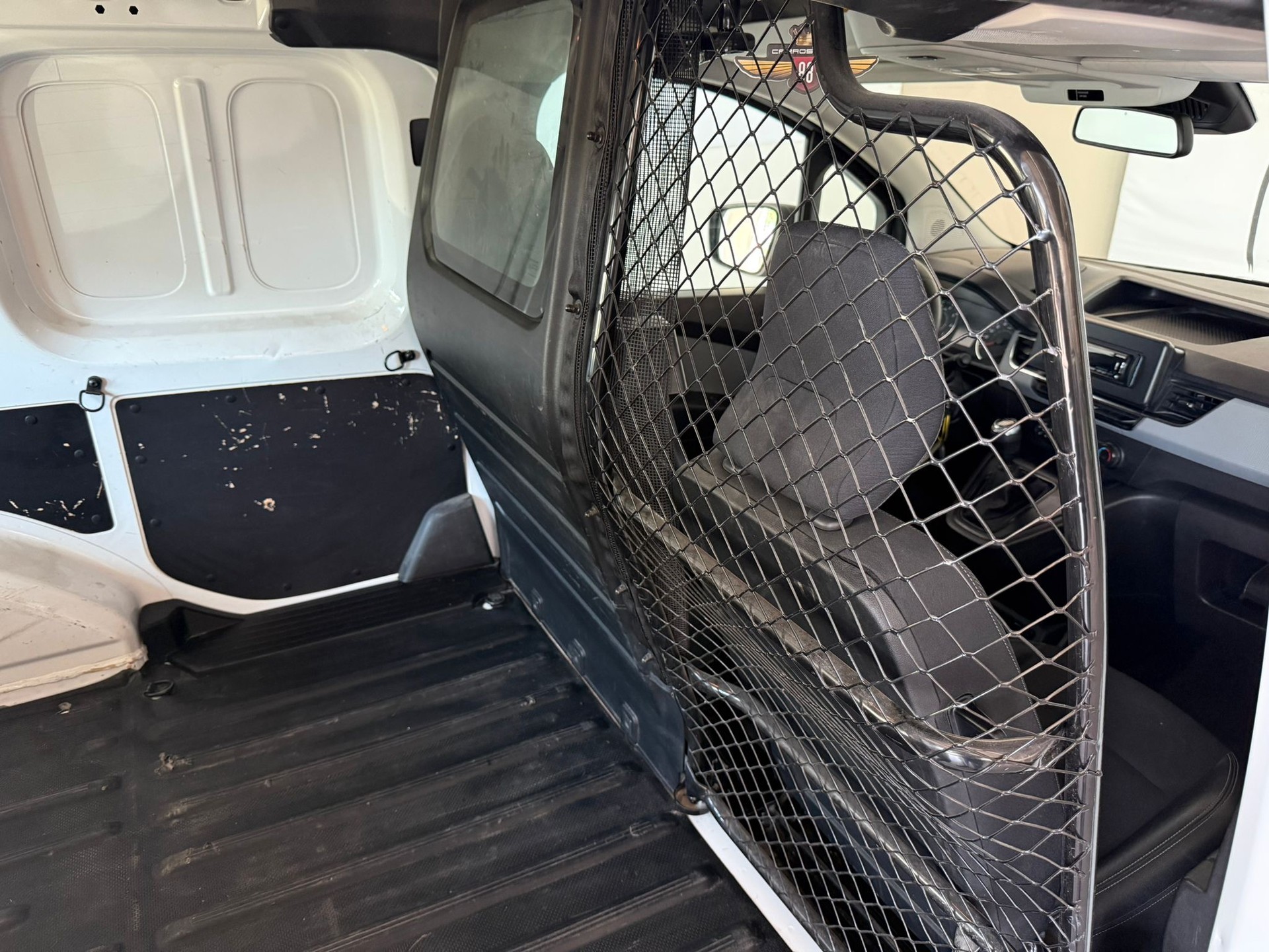 RENAULT Kangoo Van 1.3TCe Open Sesame 100 PF Edition One-image-17