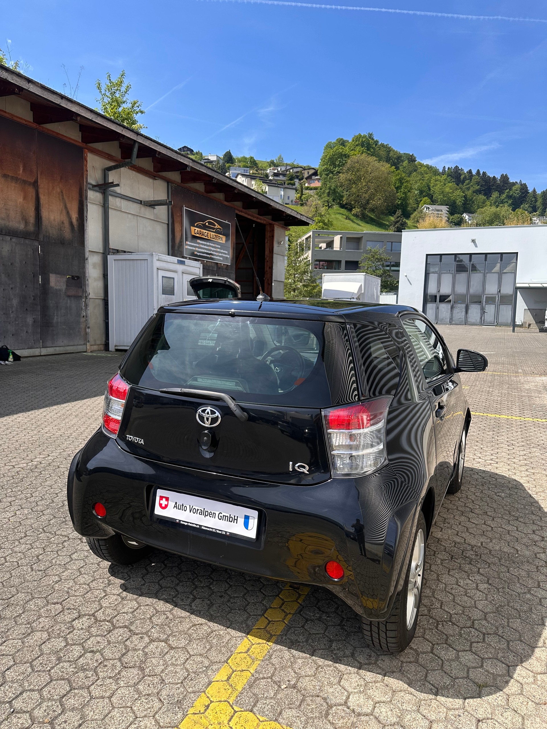 TOYOTA iQ2 1.0 VVT-i-image-5