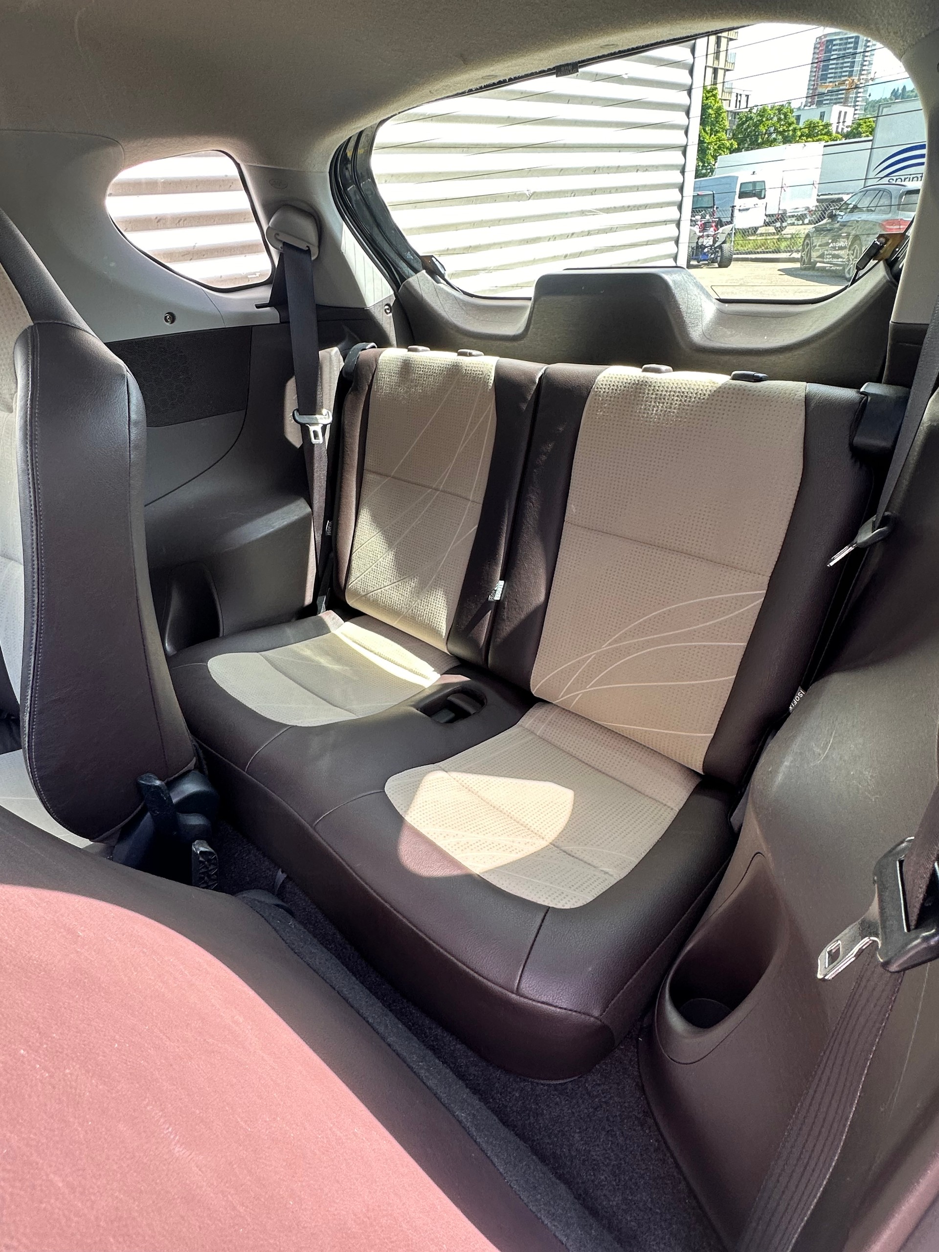 TOYOTA iQ2 1.0 VVT-i-image-9