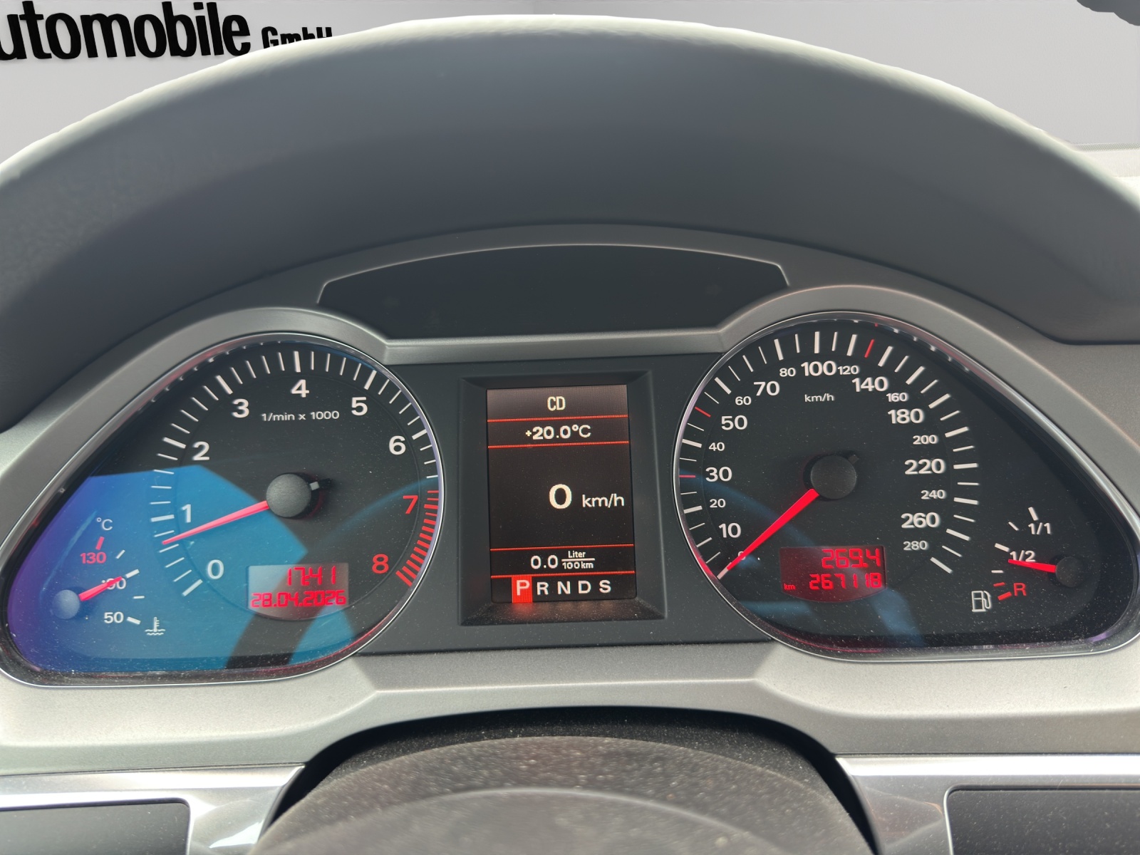 AUDI A6 Avant 3.2 V6 FSI quattro-image-18