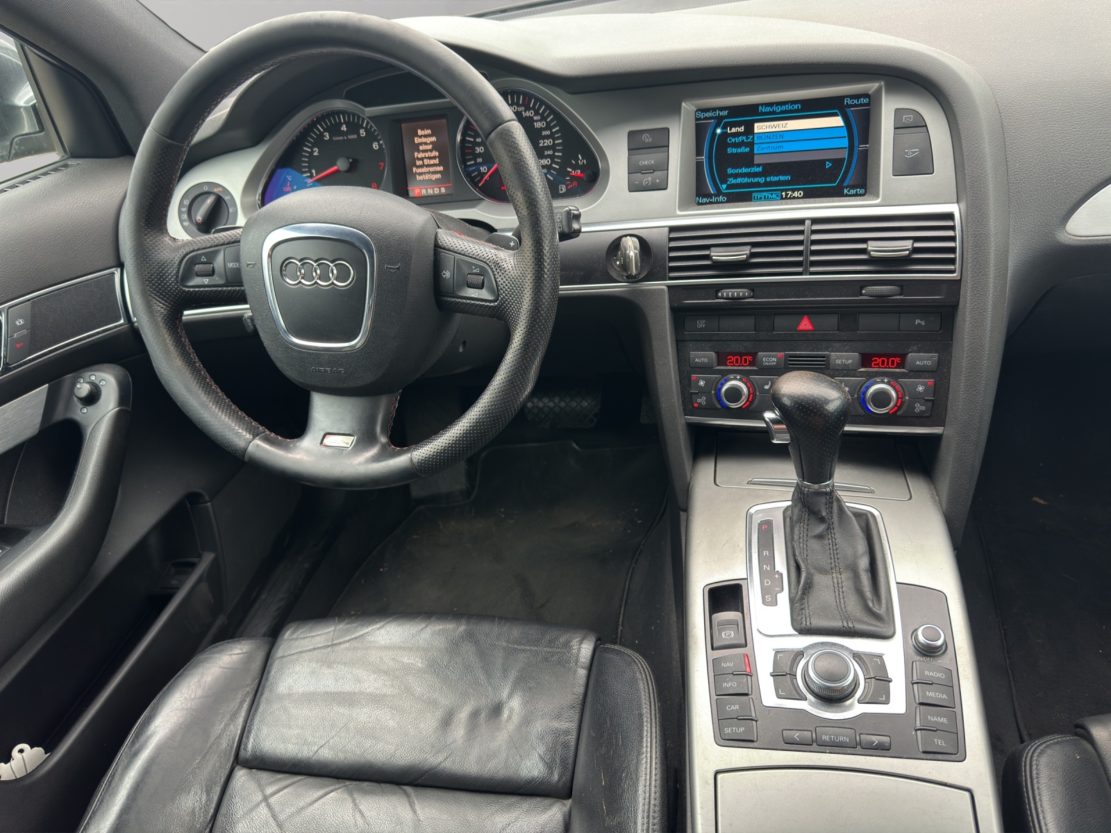 AUDI A6 Avant 3.2 V6 FSI quattro-image-9