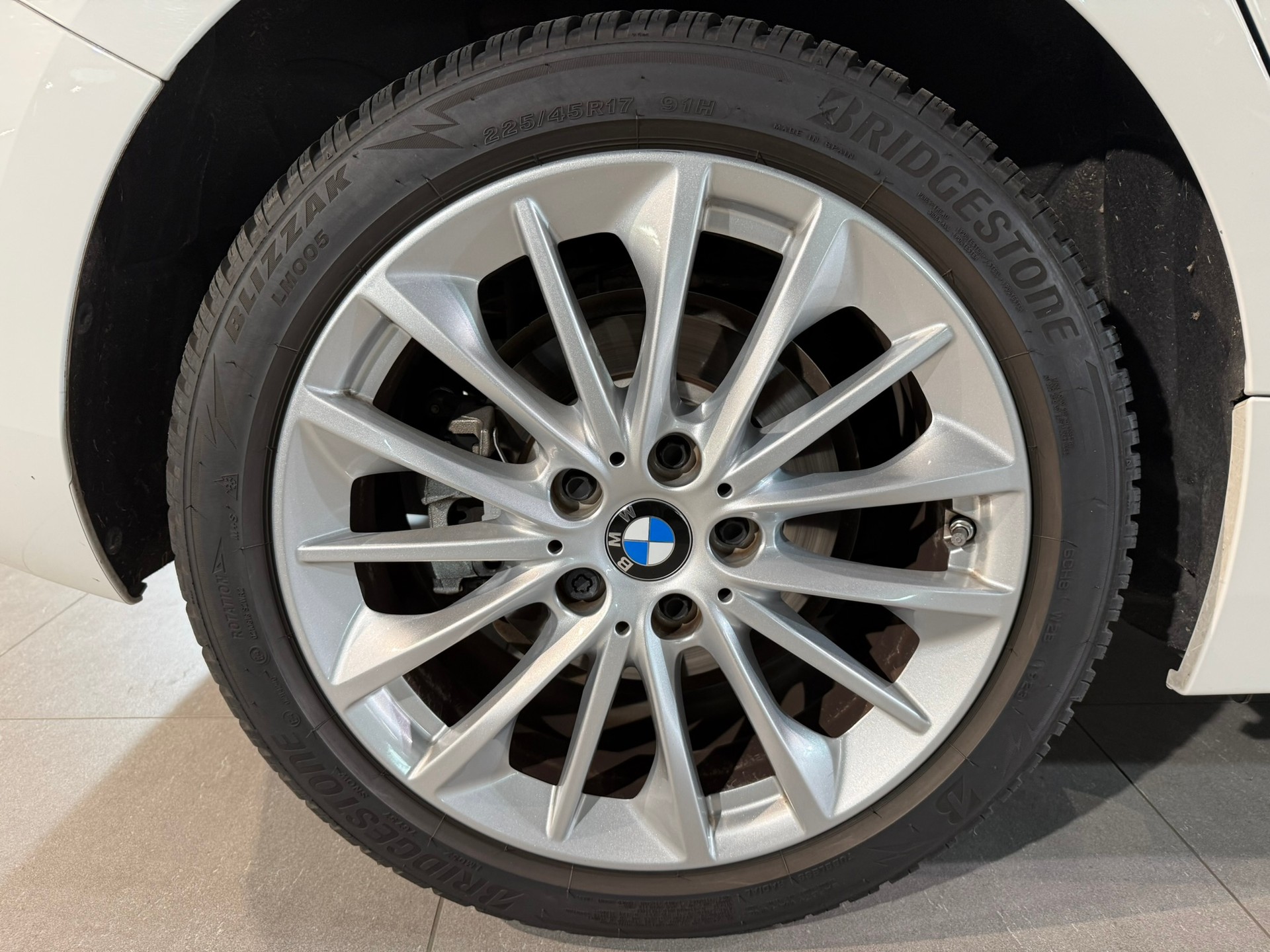BMW 118i Steptronic-image-7