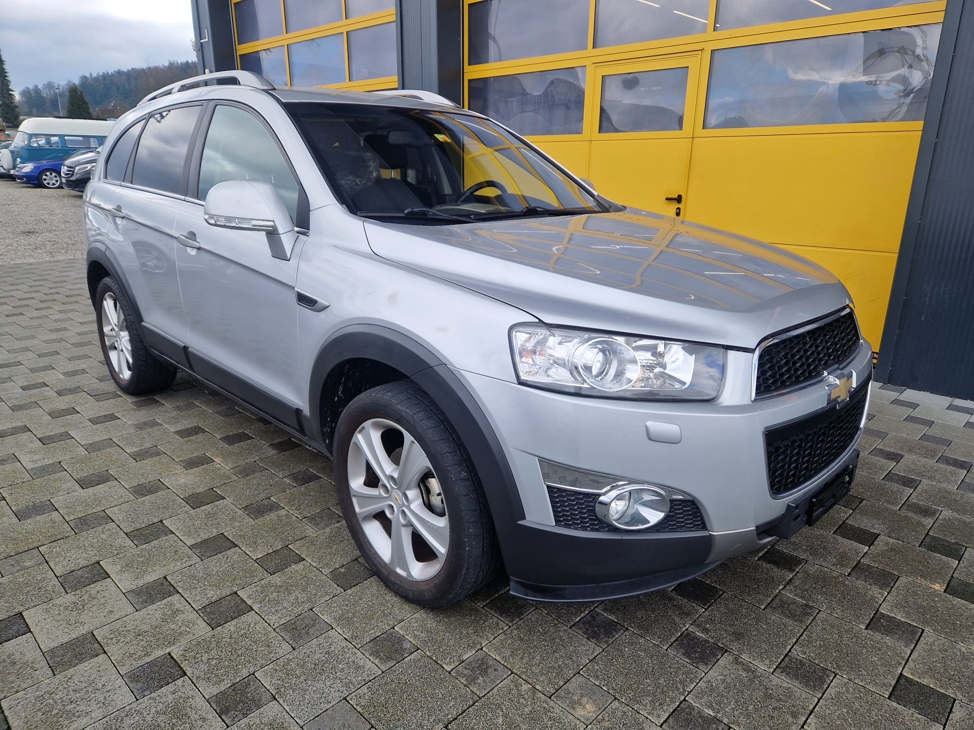 CHEVROLET Captiva 3.0 V6 LTZ 4WD Automatic-image-2