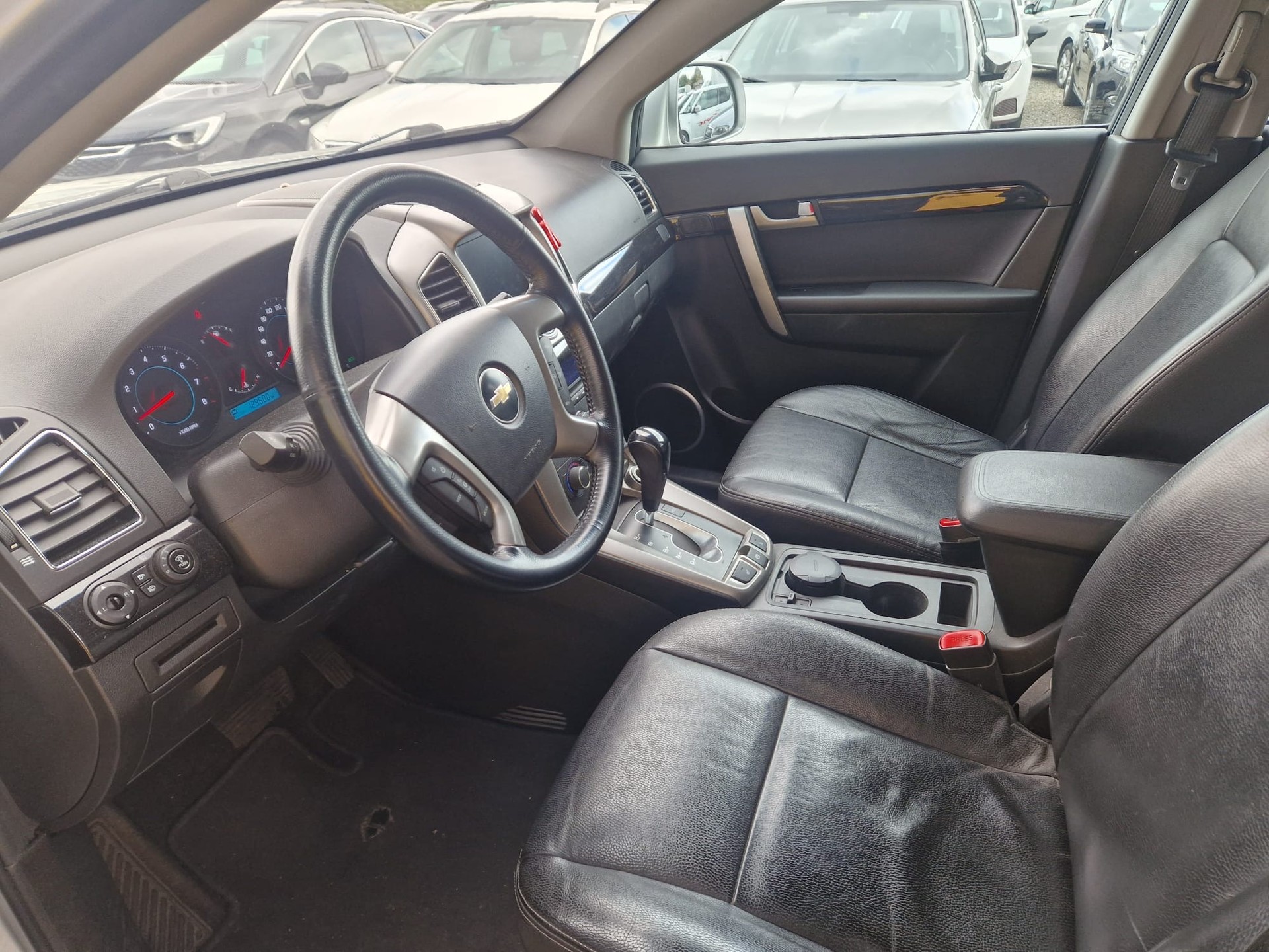 CHEVROLET Captiva 3.0 V6 LTZ 4WD Automatic-image-7