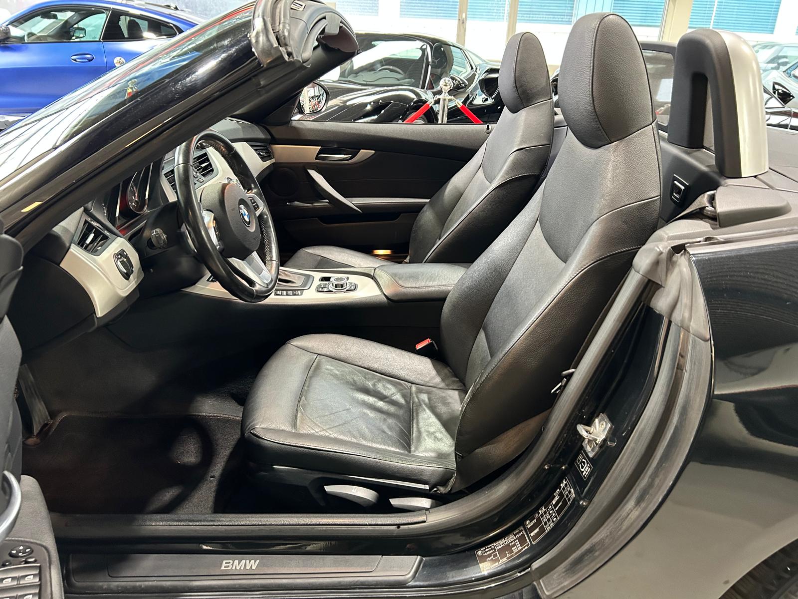 BMW Z4 2.3i sDrive Roadster-image-6