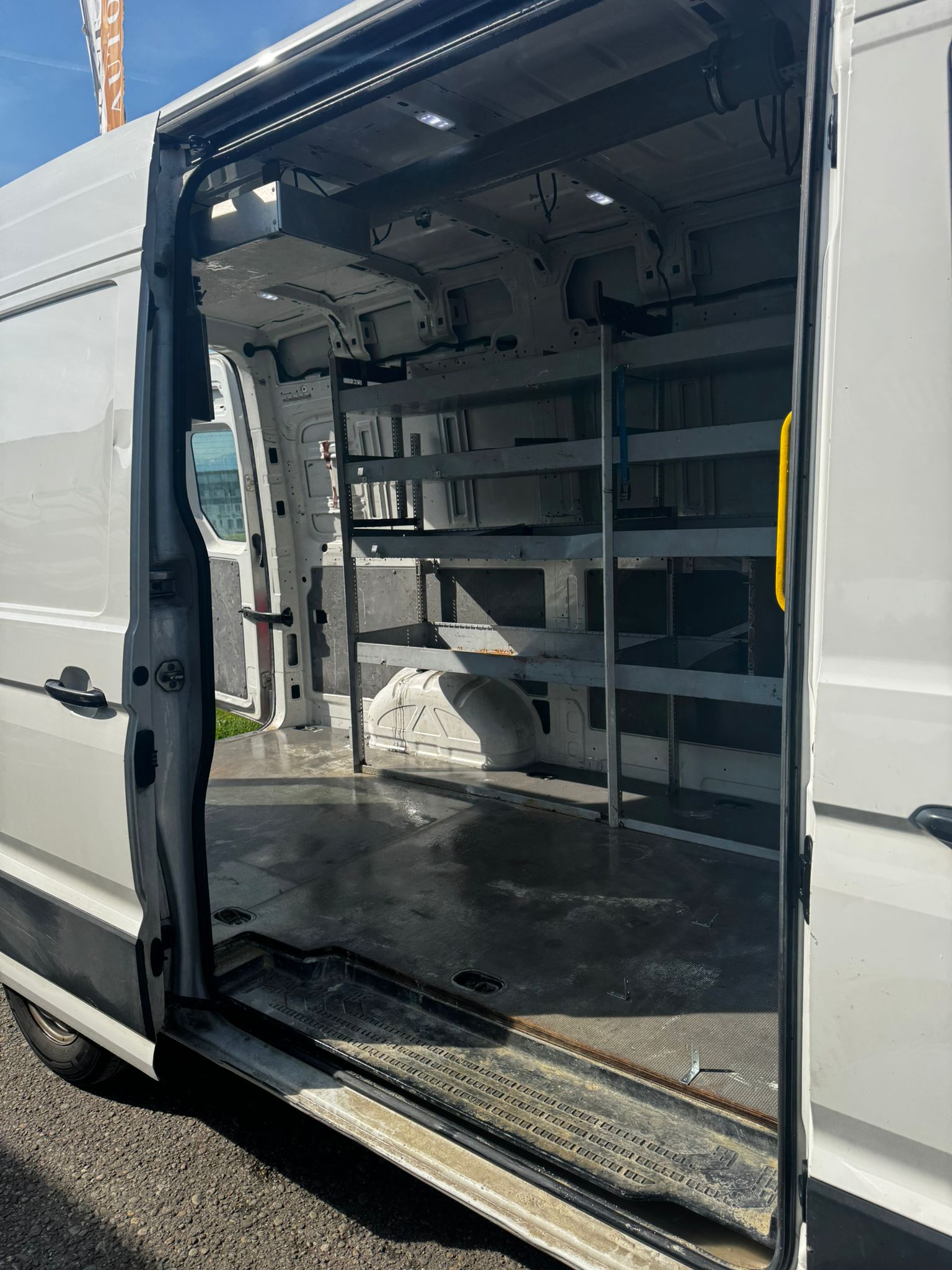 VW Crafter 35 2.0 BiTDI L3-image-10
