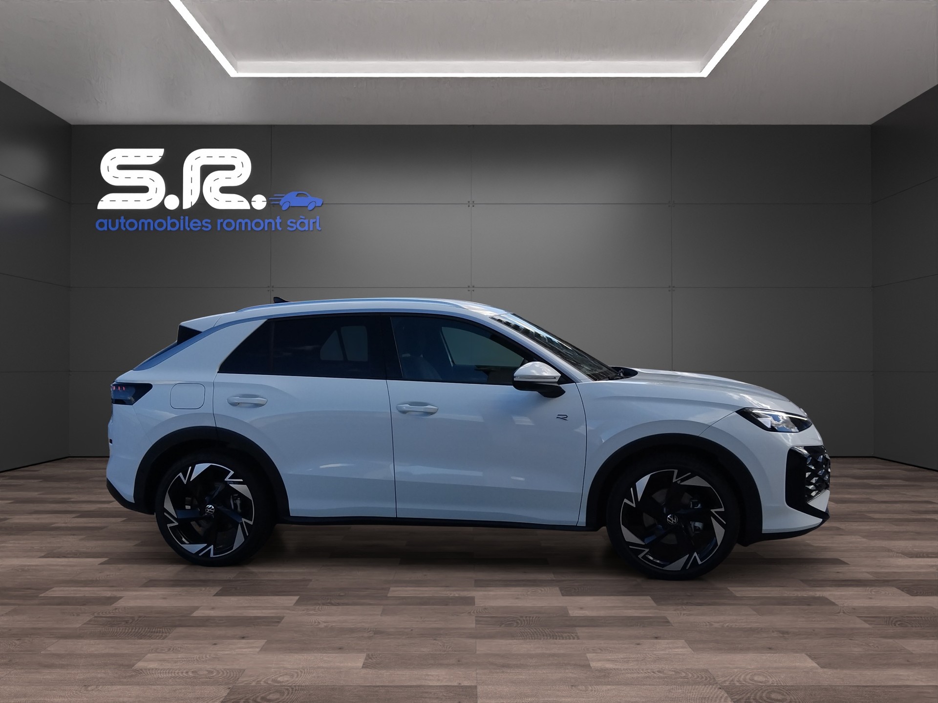 VW T-Roc 1.5 eTSI mHEV R-Line DSG-image-7