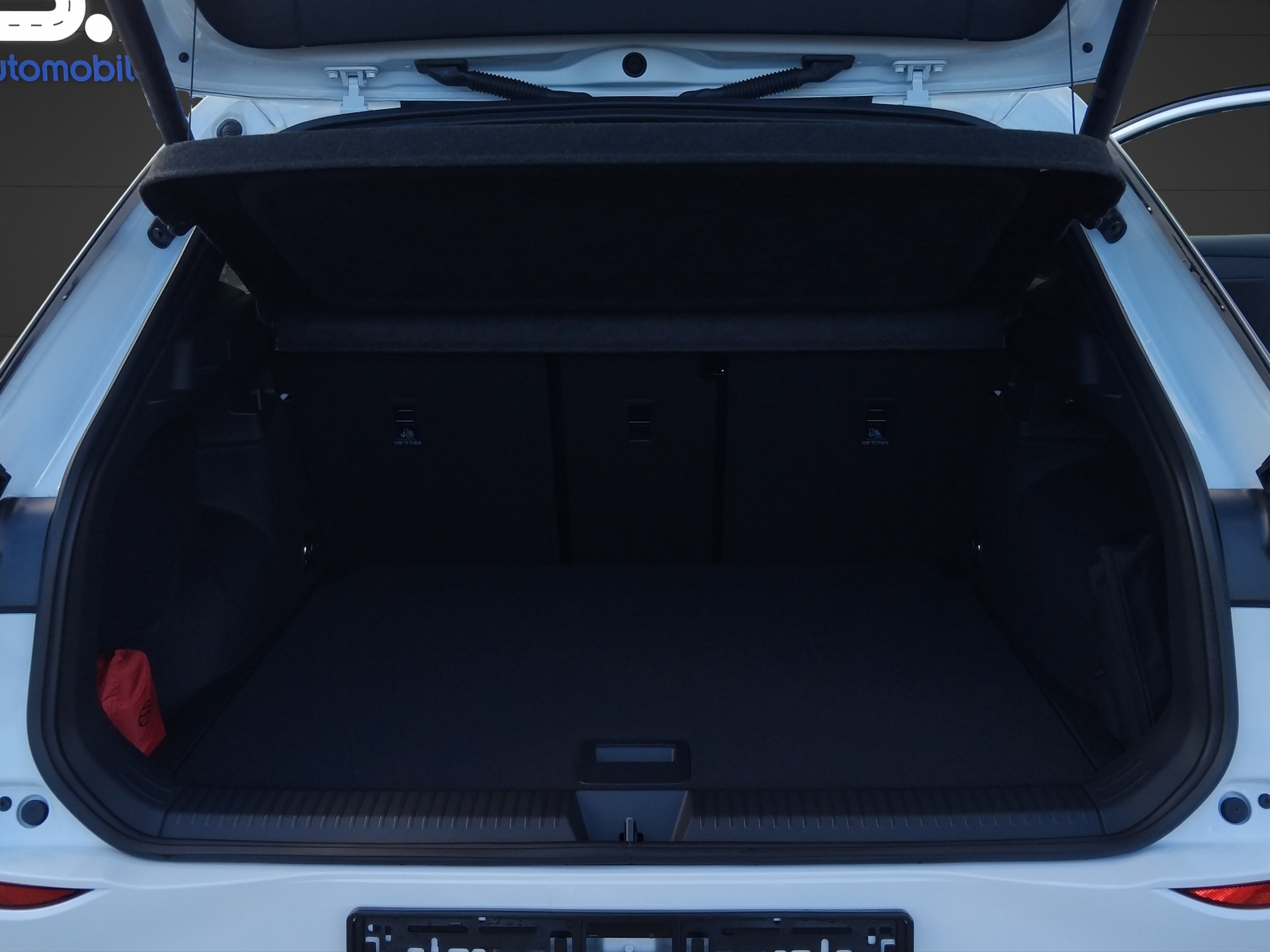 VW T-Roc 1.5 eTSI mHEV R-Line DSG-image-15